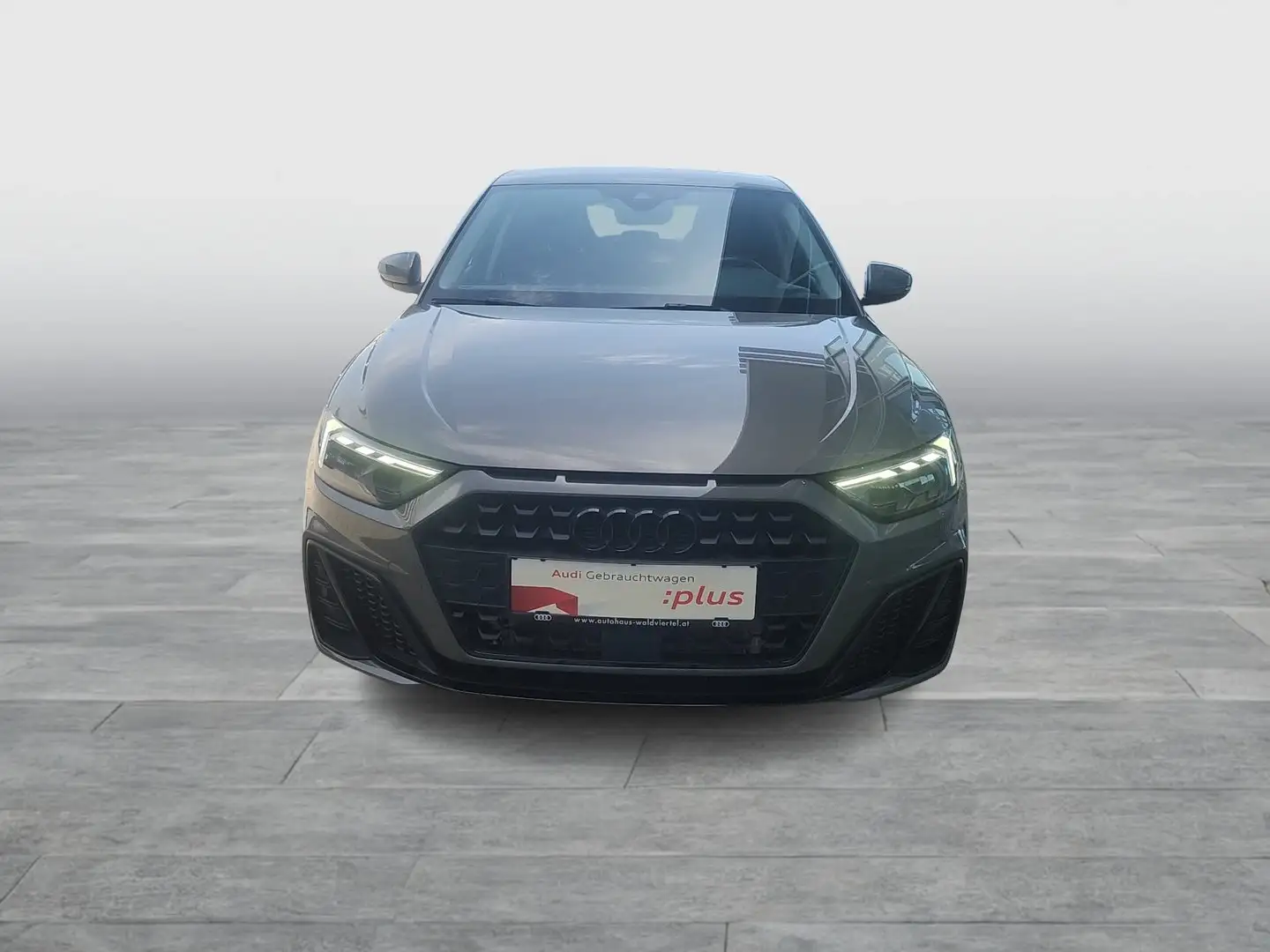 Audi A1 25 TFSI S line exterieur Grau - 2
