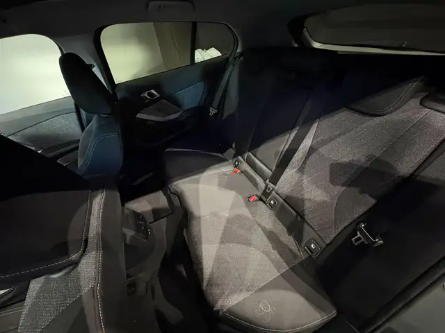 BMW M view 11