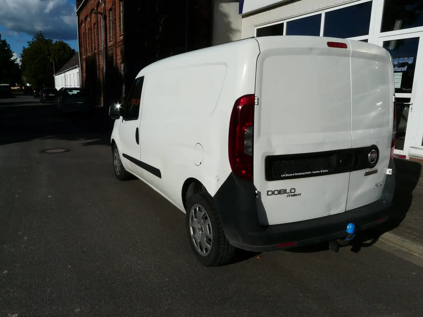 Fiat Doblo SX Maxi Kasten AHK Allwetter Weiß - 2
