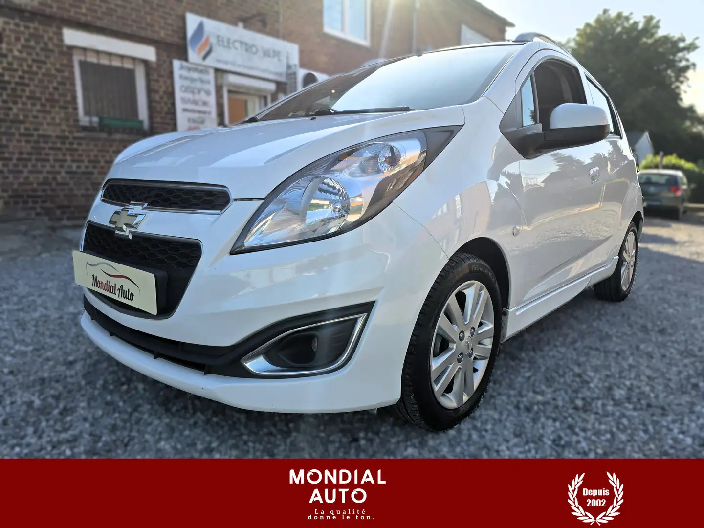 Chevrolet Spark Spark 1.2i LTZ Wit - 1