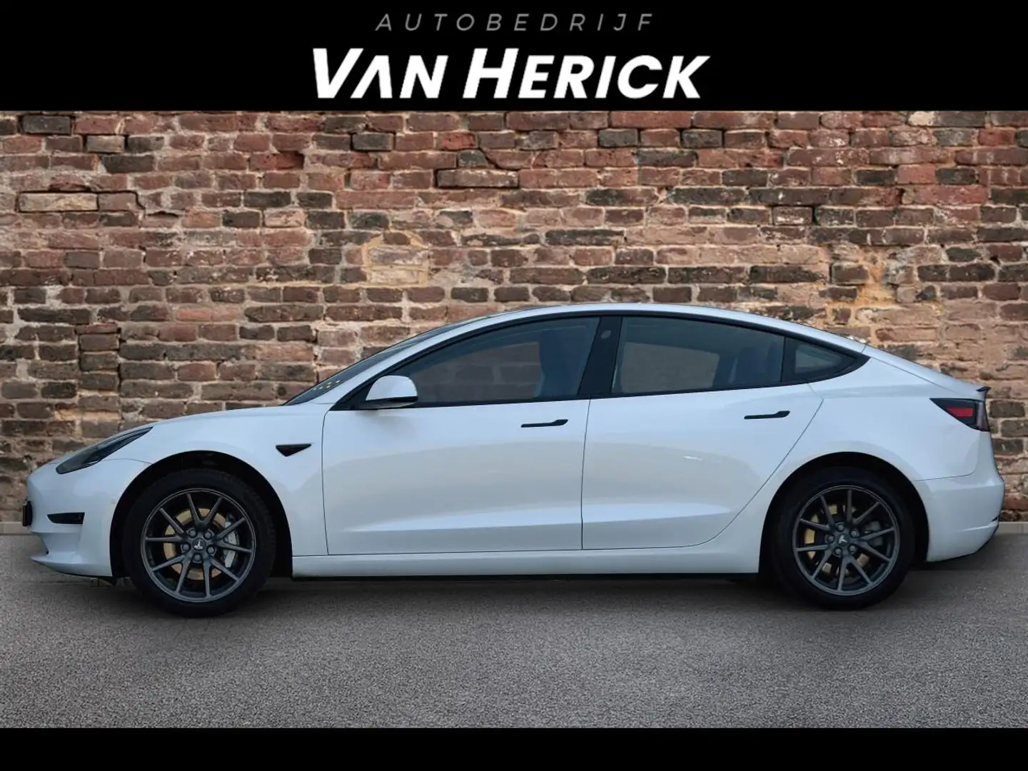 Tesla Model 3 Standard RWD Plus 60 kWh | Zwart Leer | Nette staa Wit - 2