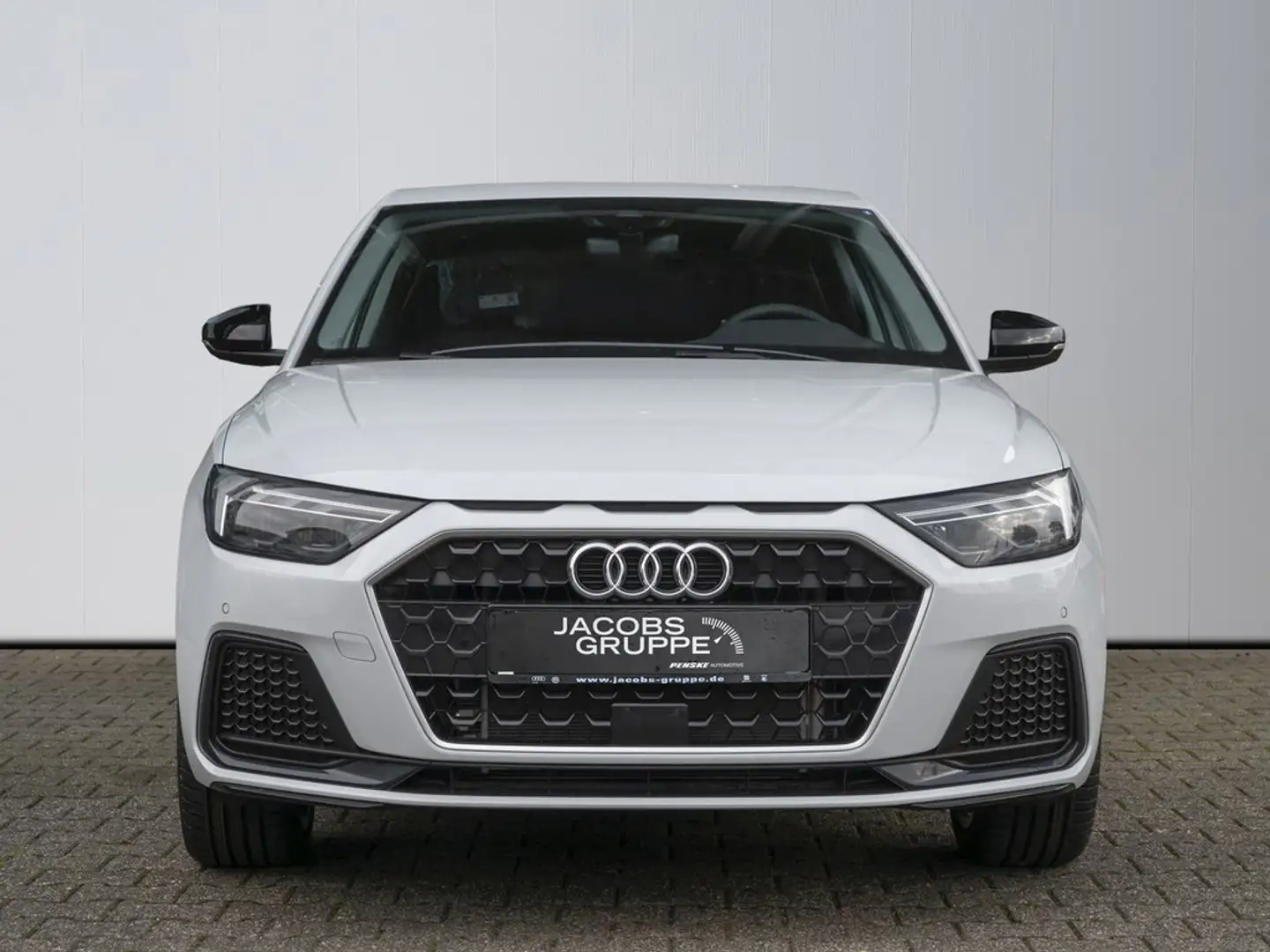 Audi A1 Sportback advanced 25 TFSI S-tronic UPE EUR 32.310,- incl. Überführ Weiß - 2