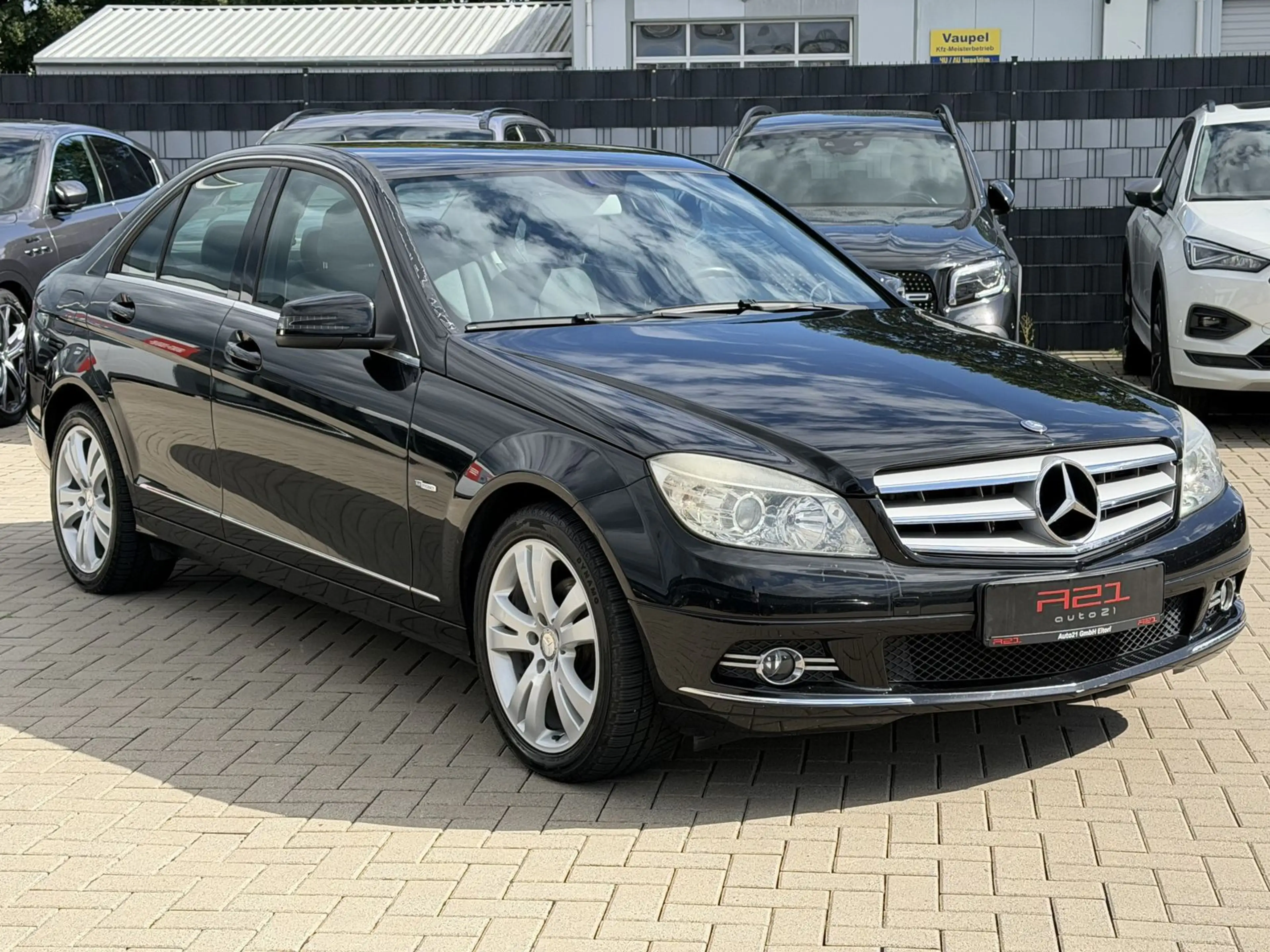 Mercedes-Benz C 180 Avantgarde|AHK (Schwenkbar)|SHZ|Tempomat| — photo 5