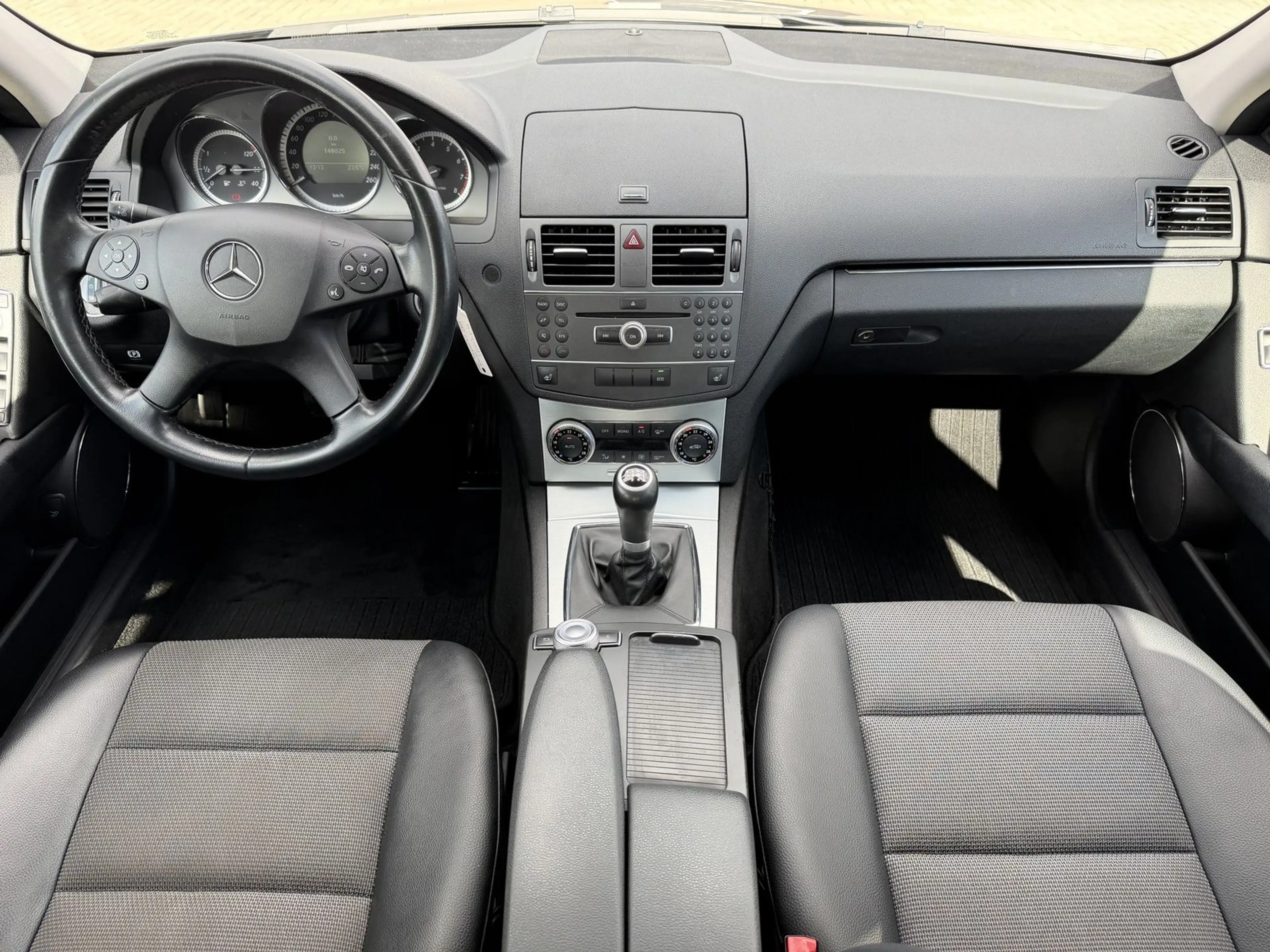 Mercedes-Benz C 180 Avantgarde|AHK (Schwenkbar)|SHZ|Tempomat| — photo 3