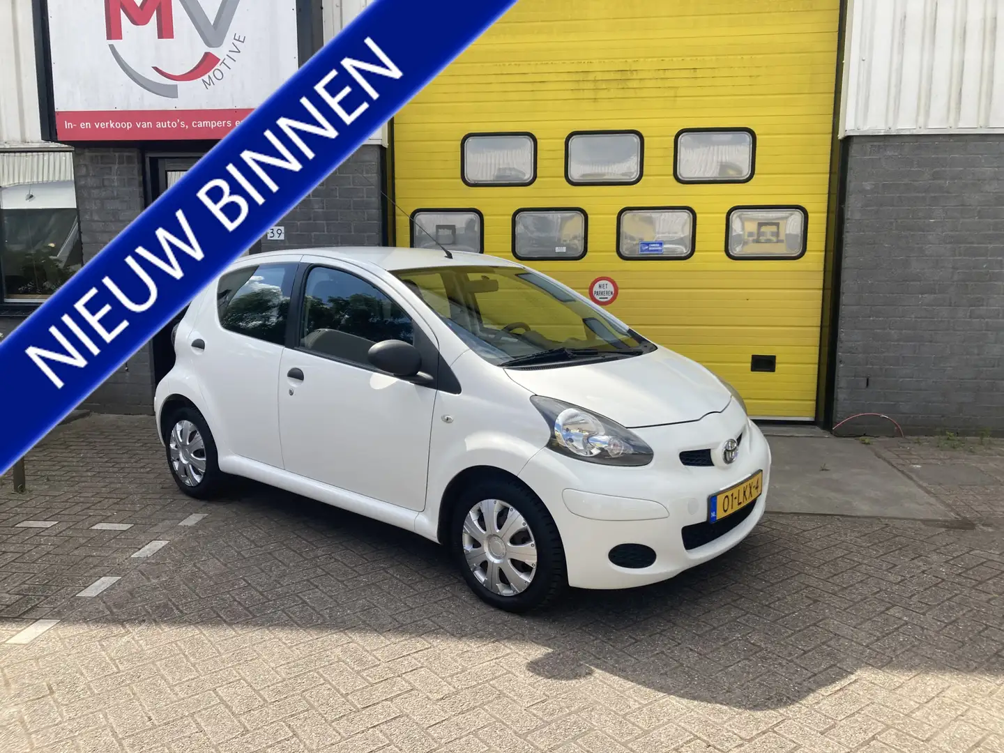 Toyota Aygo 1.0-12V Access Airco 5 deurs Blanc - 1