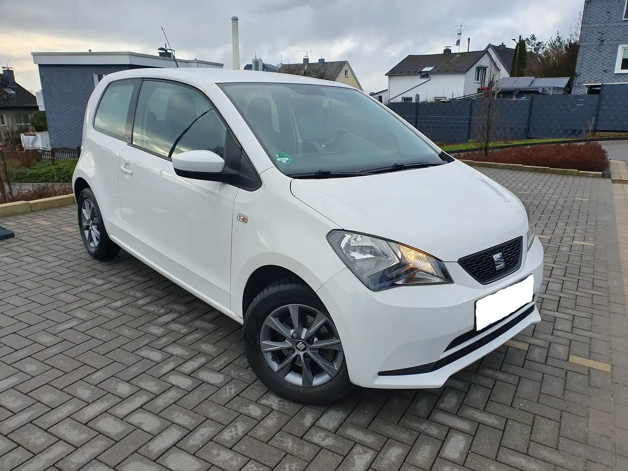SEAT Mii