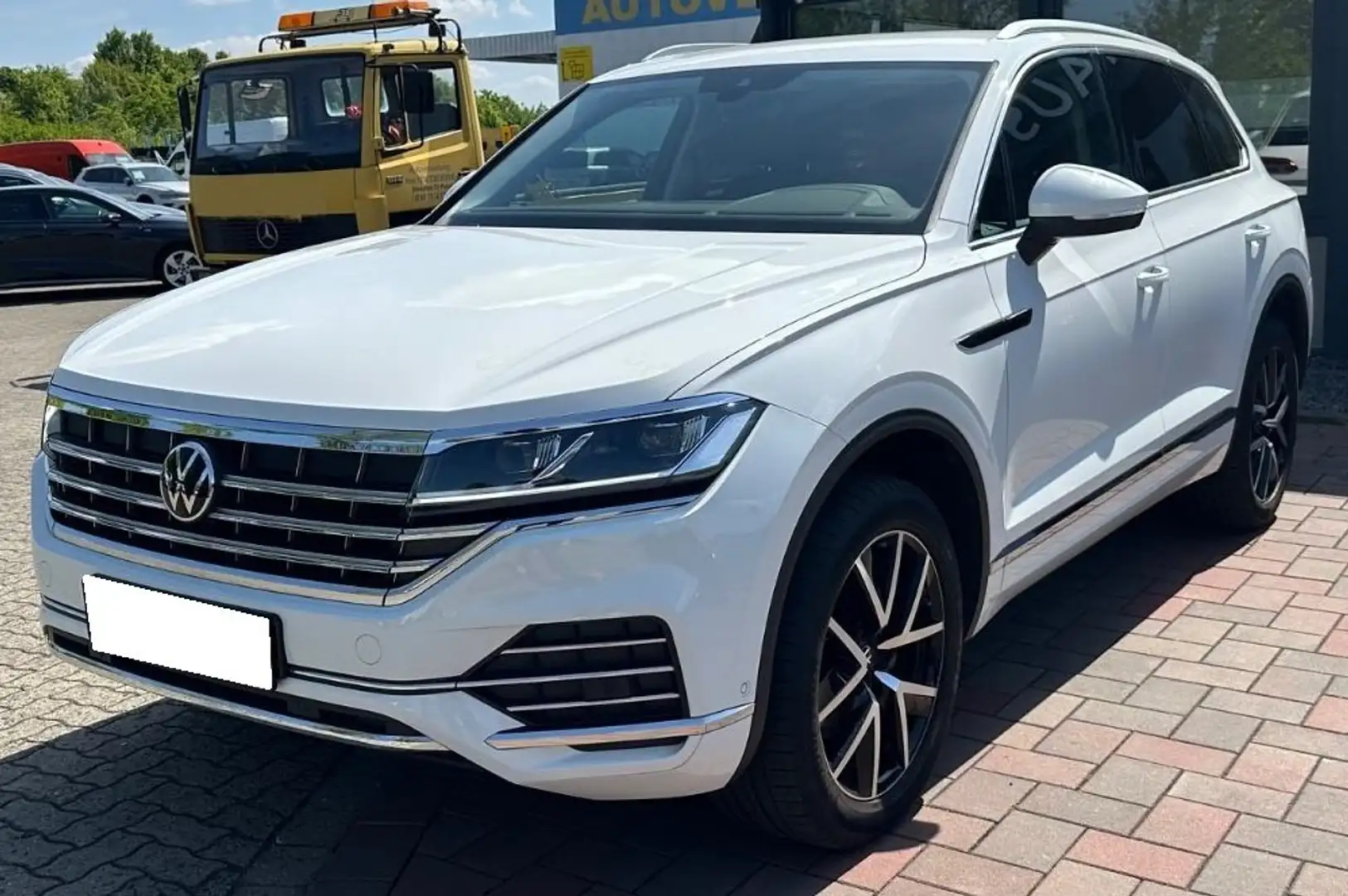 Volkswagen Touareg 3.0 V6 tdi Elegance 231cv tiptronic Bianco - 1