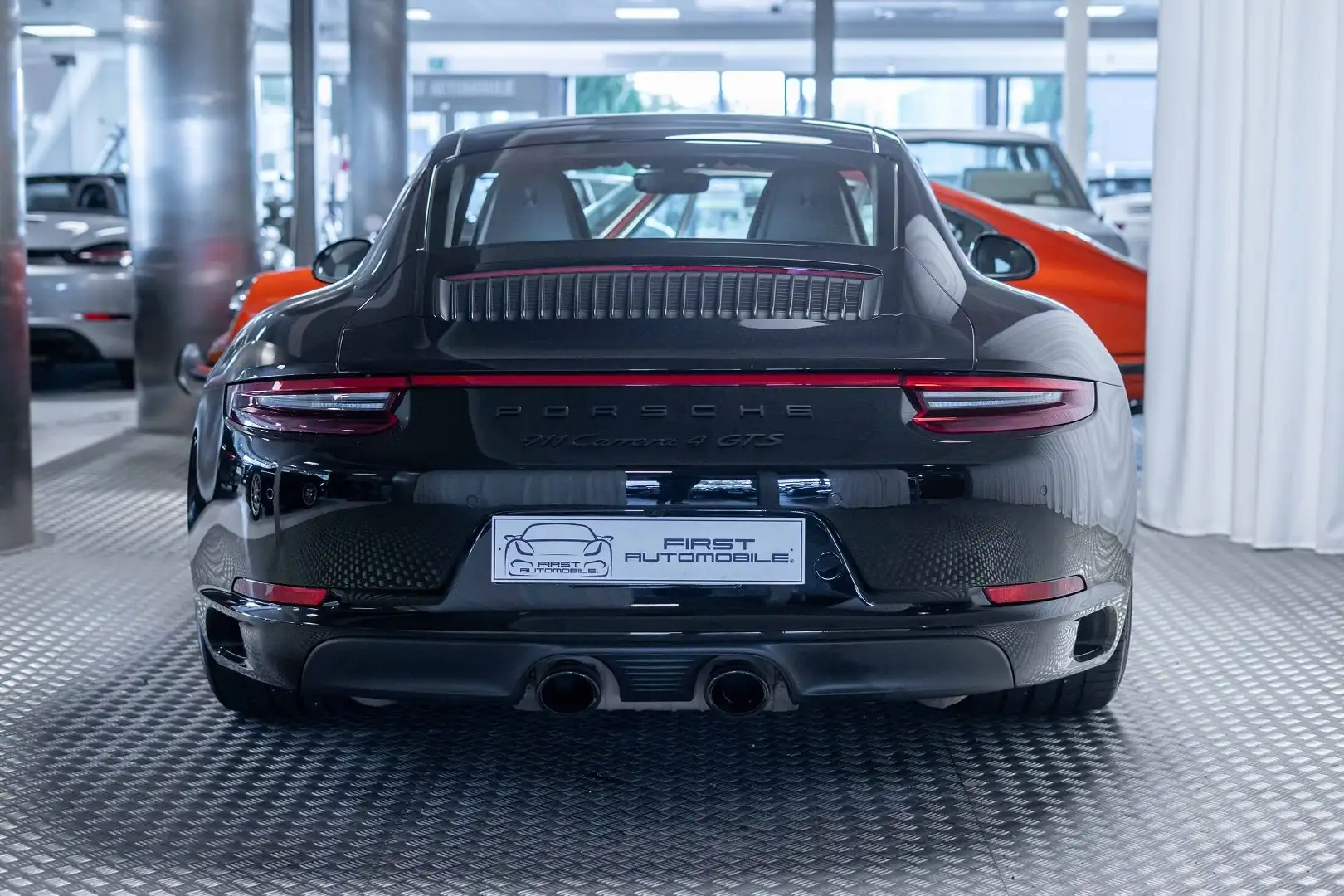 Porsche 911 (991) 3.0 450CH 4 GTS PDK Noir - 2