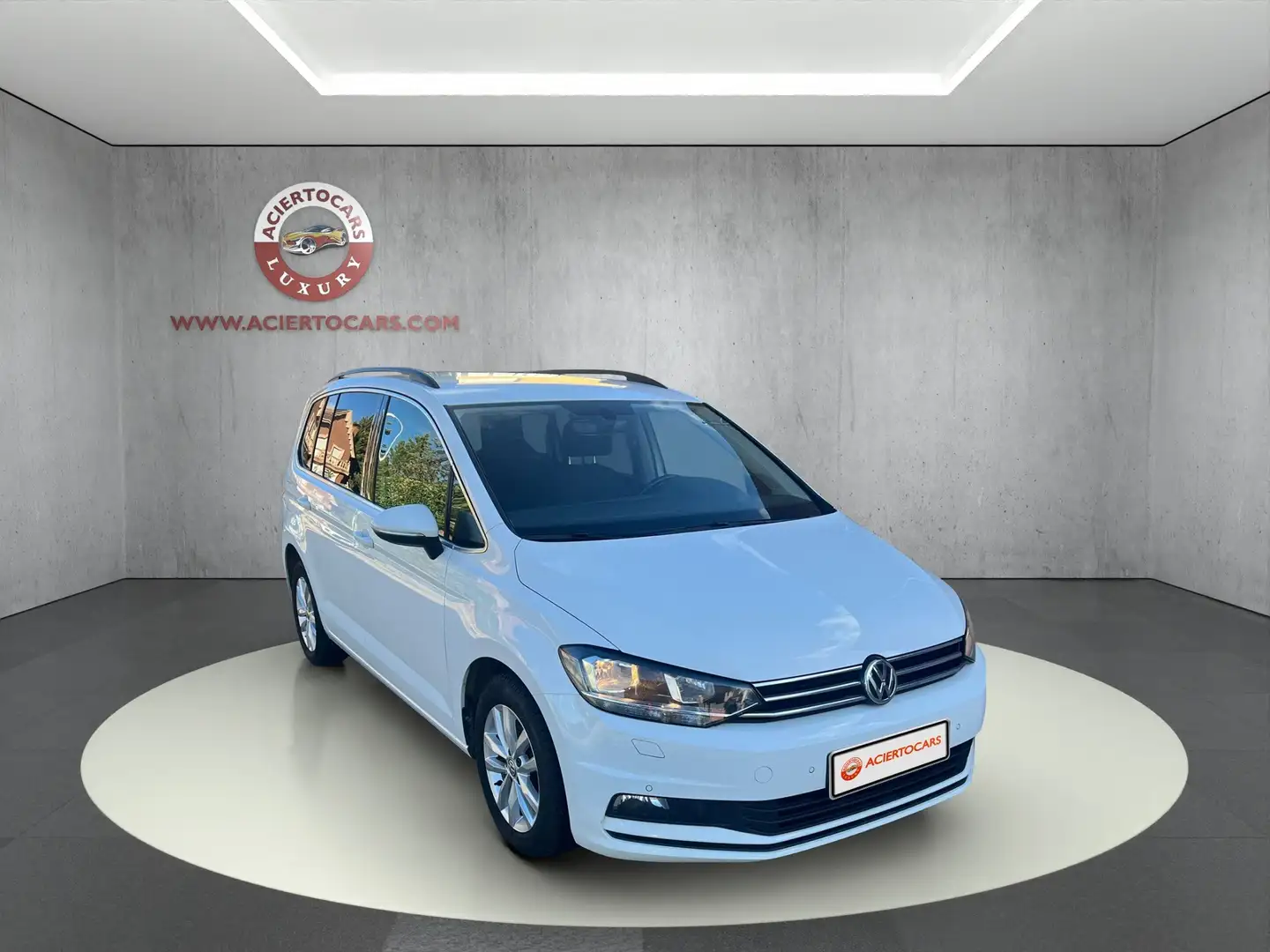 Volkswagen Touran 2.0TDI CR BMT Advance DSG7 85kW Blanc - 1