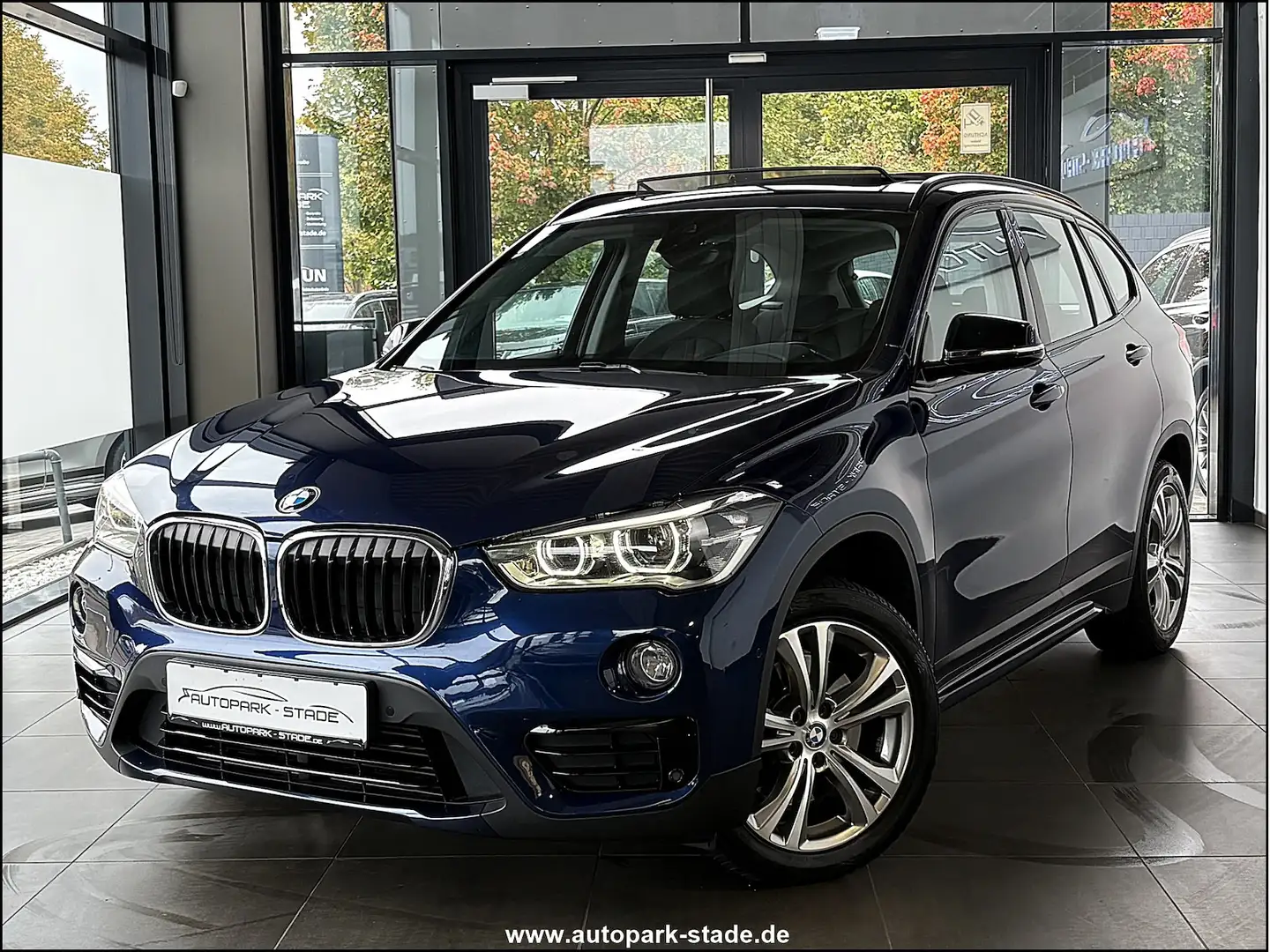 BMW X1 20d xDrive Pano Keyless Kamera LED AHK Blau - 2