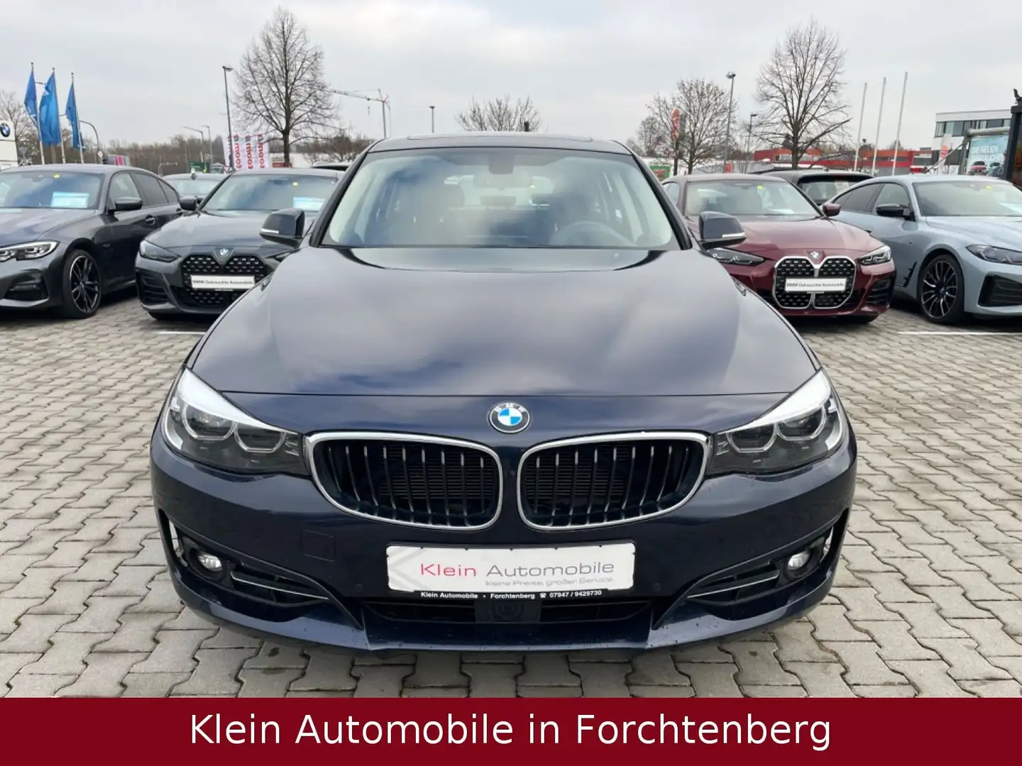 BMW 320 320d GT Sport Aut Leder Navi Kamera Pano LED ACC Blau - 2