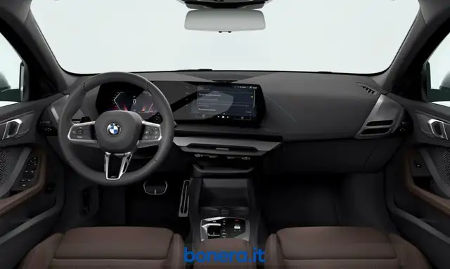 BMW 1 Series view 3