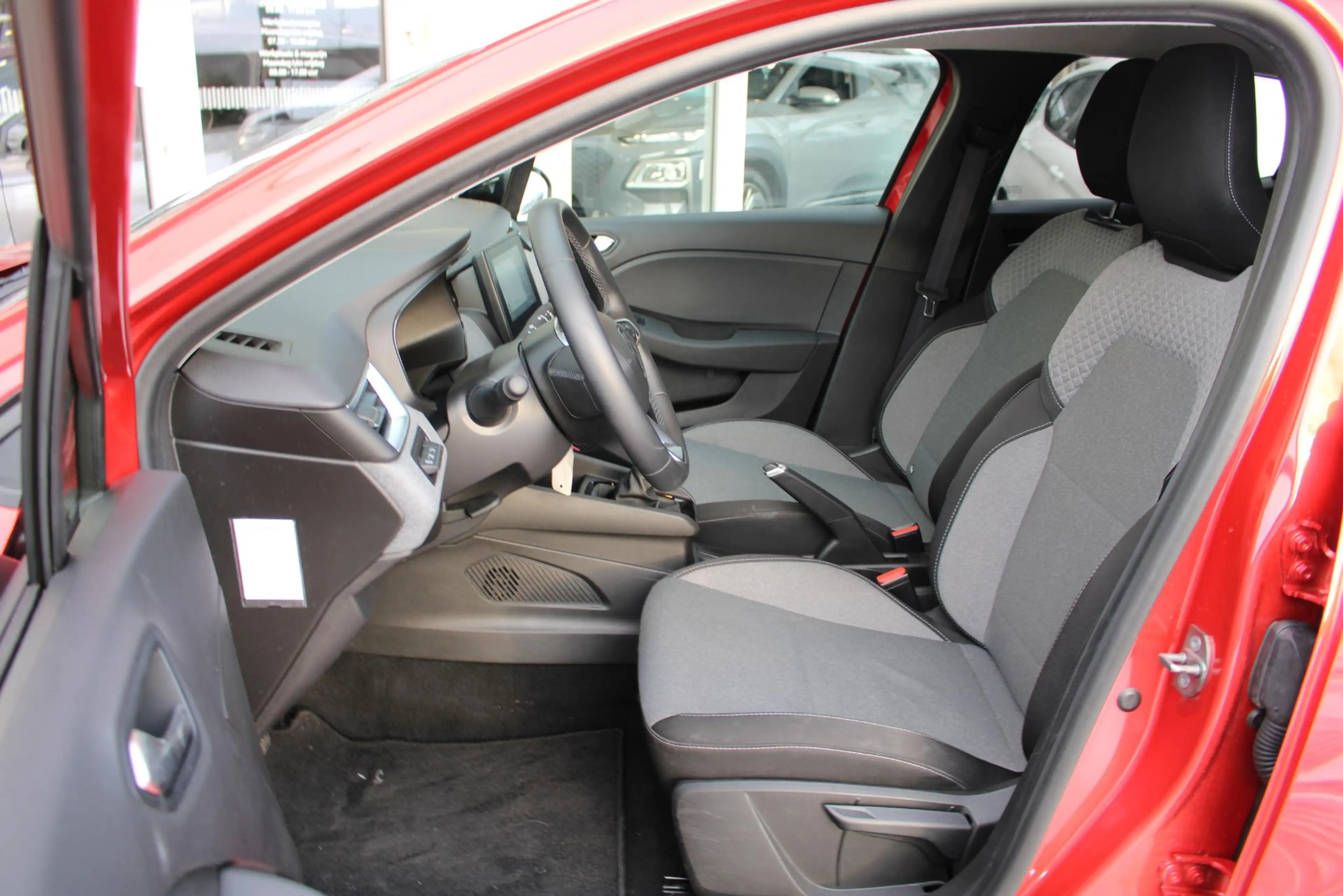 Renault Clio 1.0 TCe 90 GPF evolution | Camera | Lichtmetalen v — photo 29