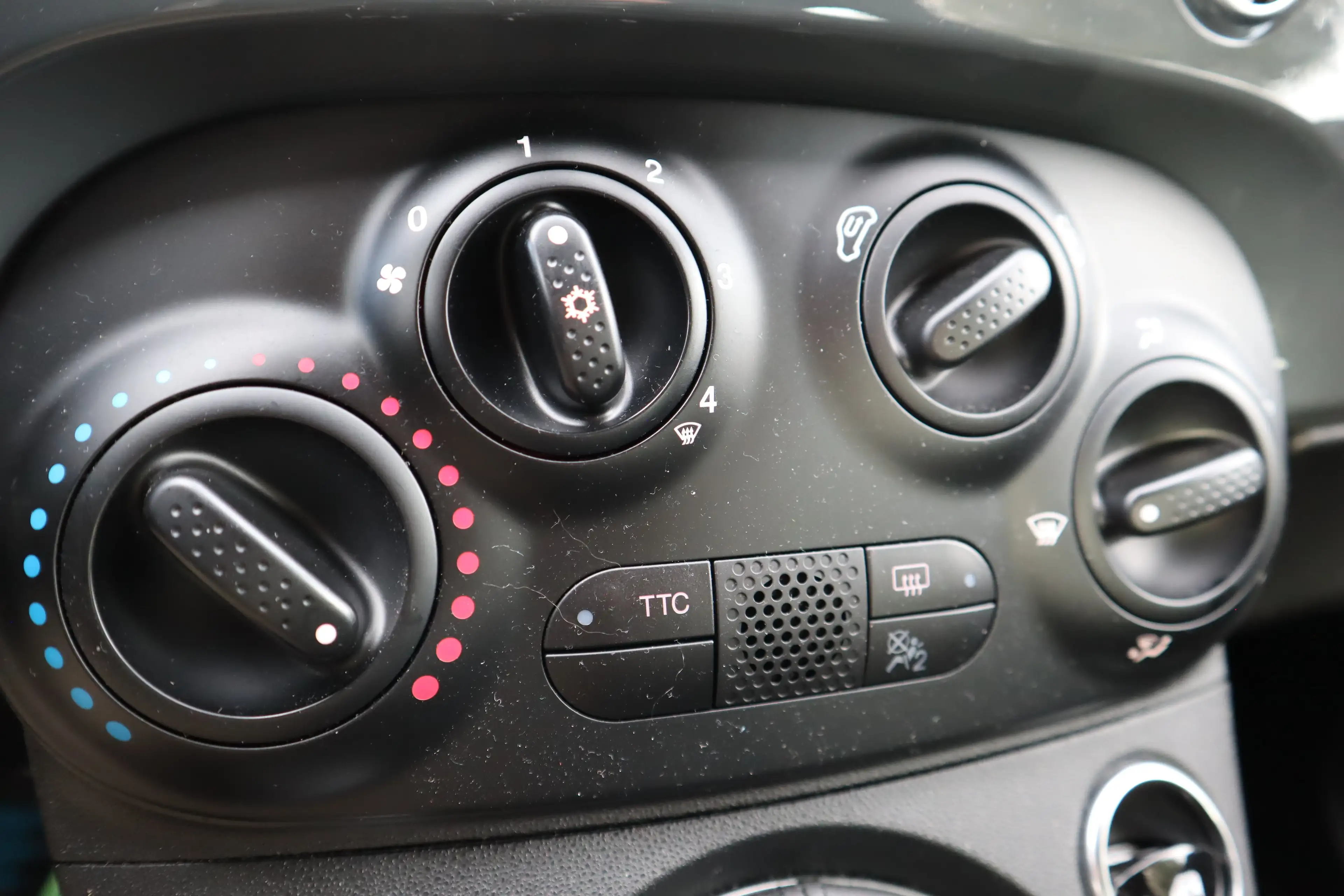 Abarth 595 1.4 T-jet 145PK Navi/airco/lage km — photo 13