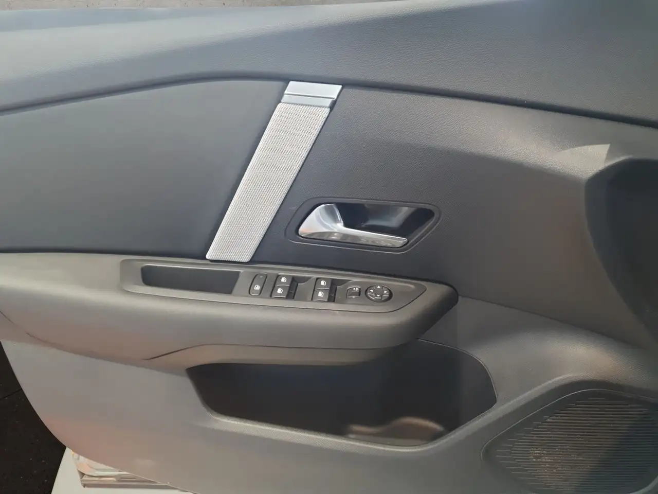Citroen C4 2026 — фото 11