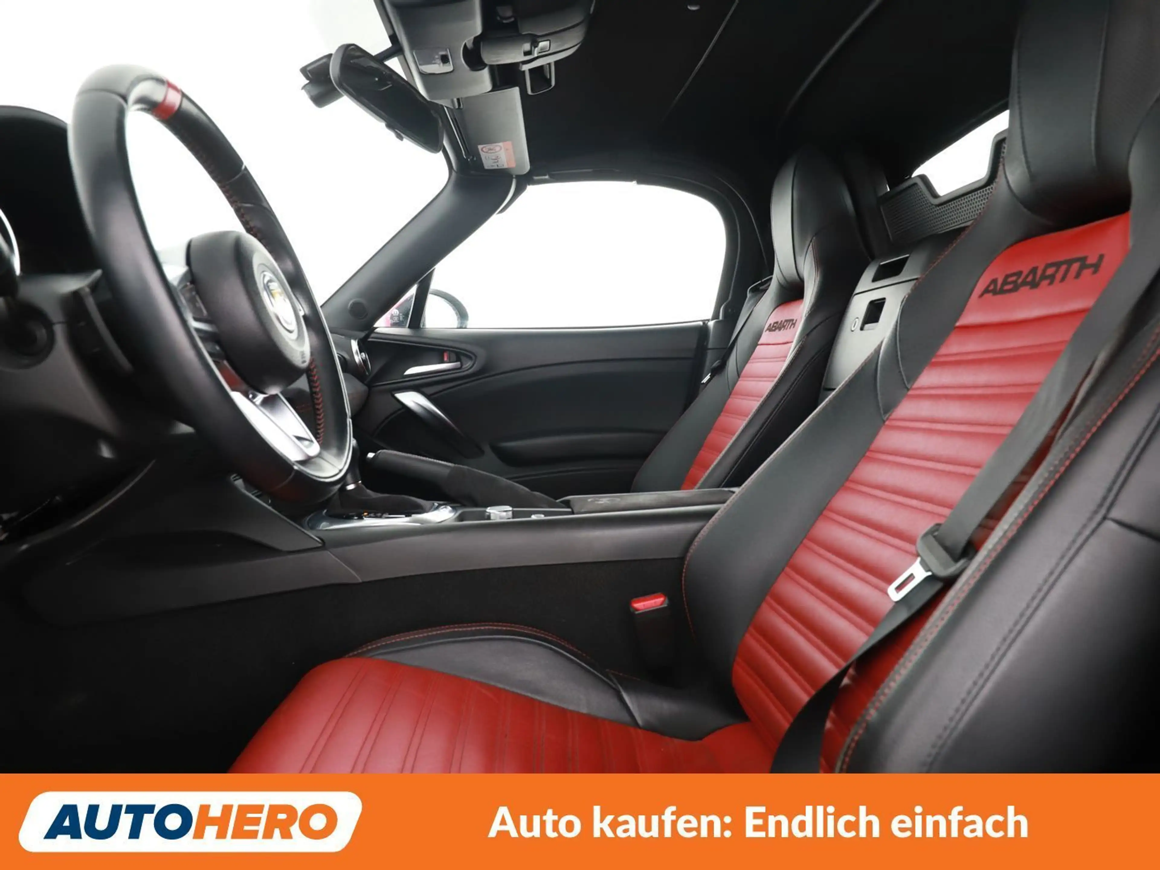 Abarth 124 Spider 1.4 Turbo — photo 10