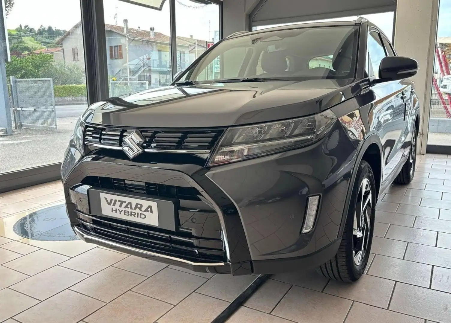 Suzuki Vitara 1.4h GLX 4wd allgrip110cv in arrivo prezzo reale Grau - 1