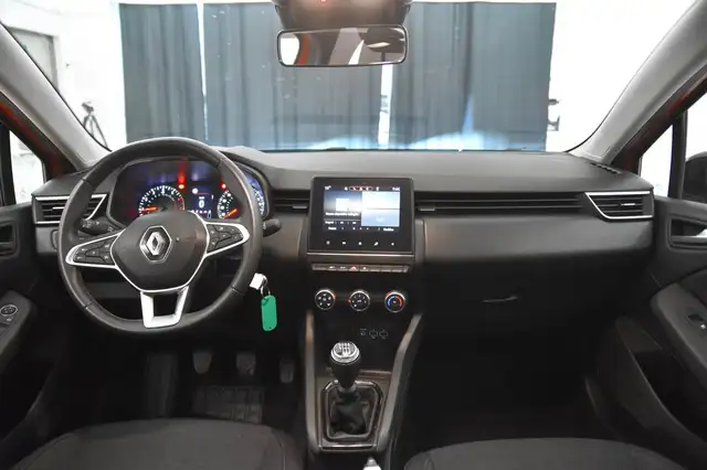 Renault Clio view 6