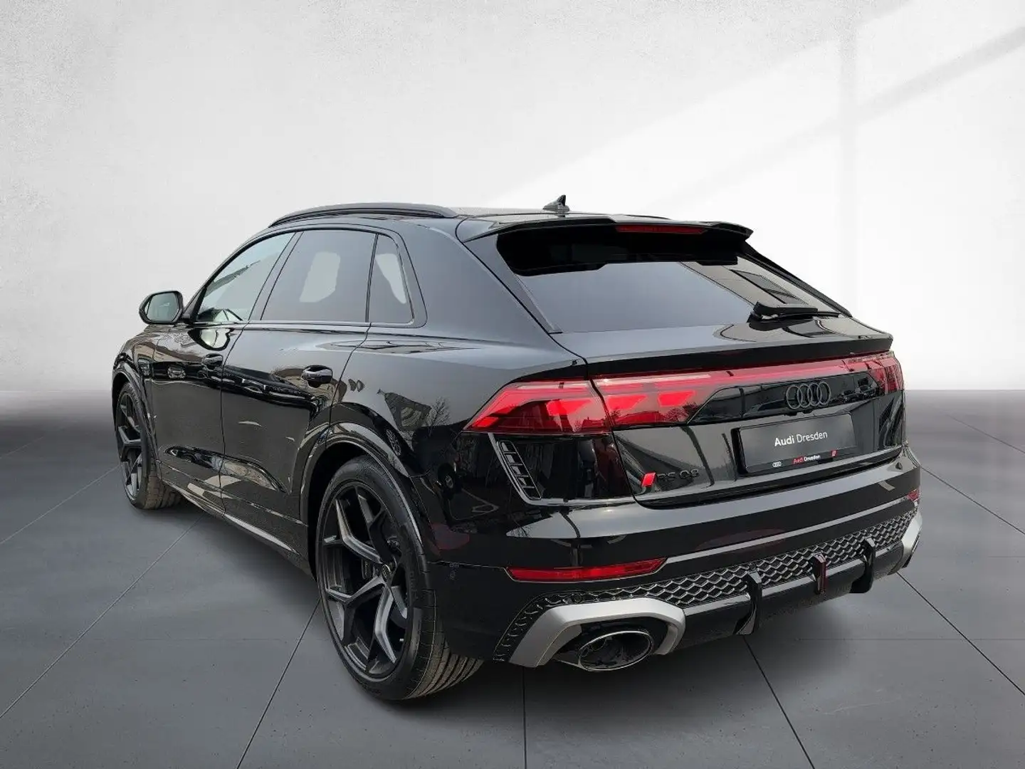Audi RS Q8 SUV performance 471(640) kW(P S) tiptronic Schwarz - 2