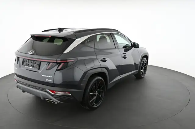 Hyundai Tucson view 2