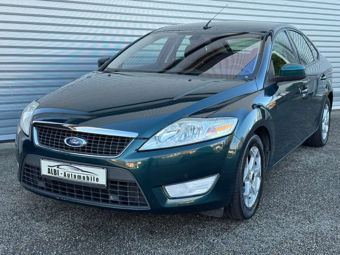 Ford Mondeo 1,8 TDCI  Trend Verde - 1
