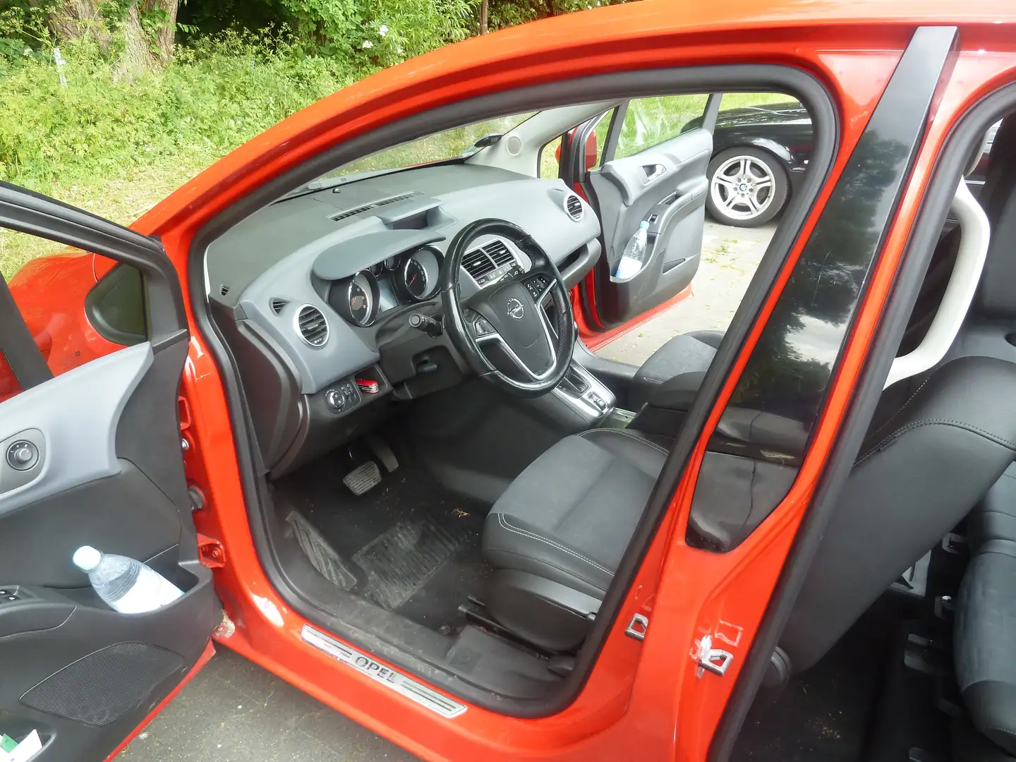Opel Meriva Meriva 1.4 Automatik Active Rot - 2