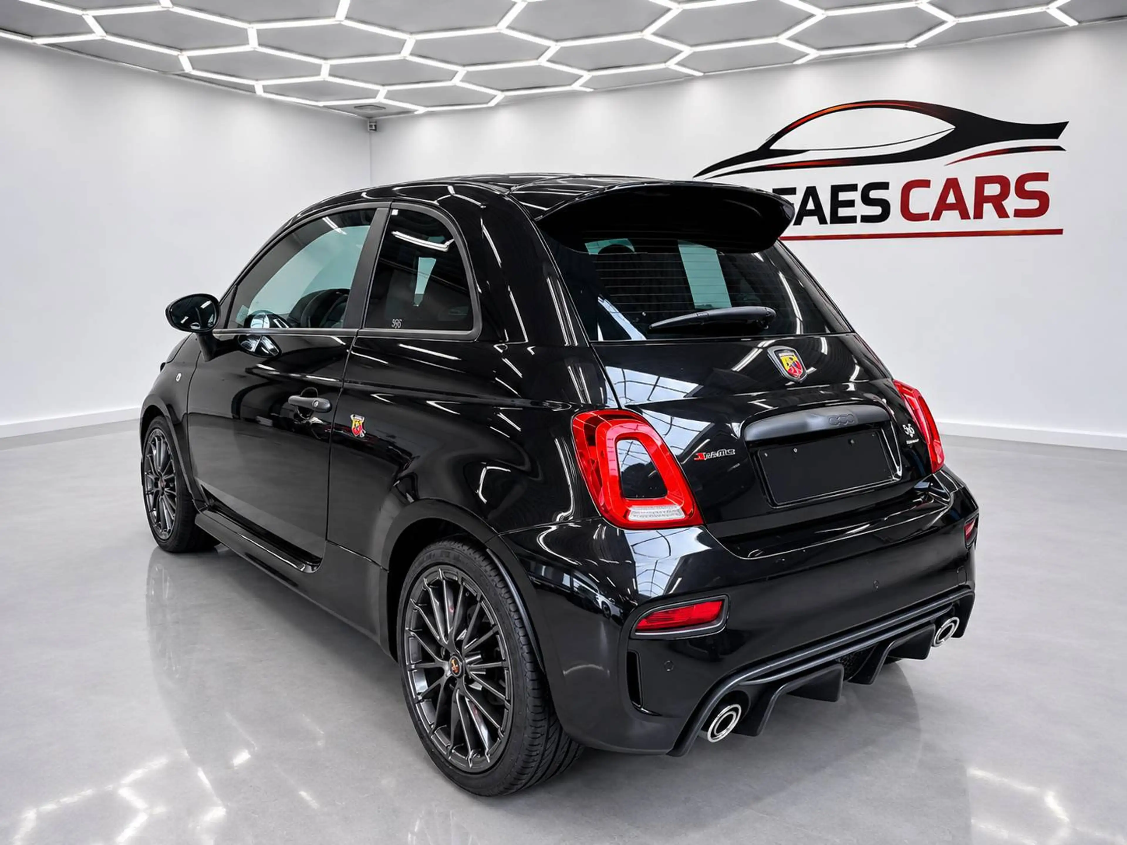 Abarth 595 Turismo 595 1.4 T-Jet Turismo — photo 3