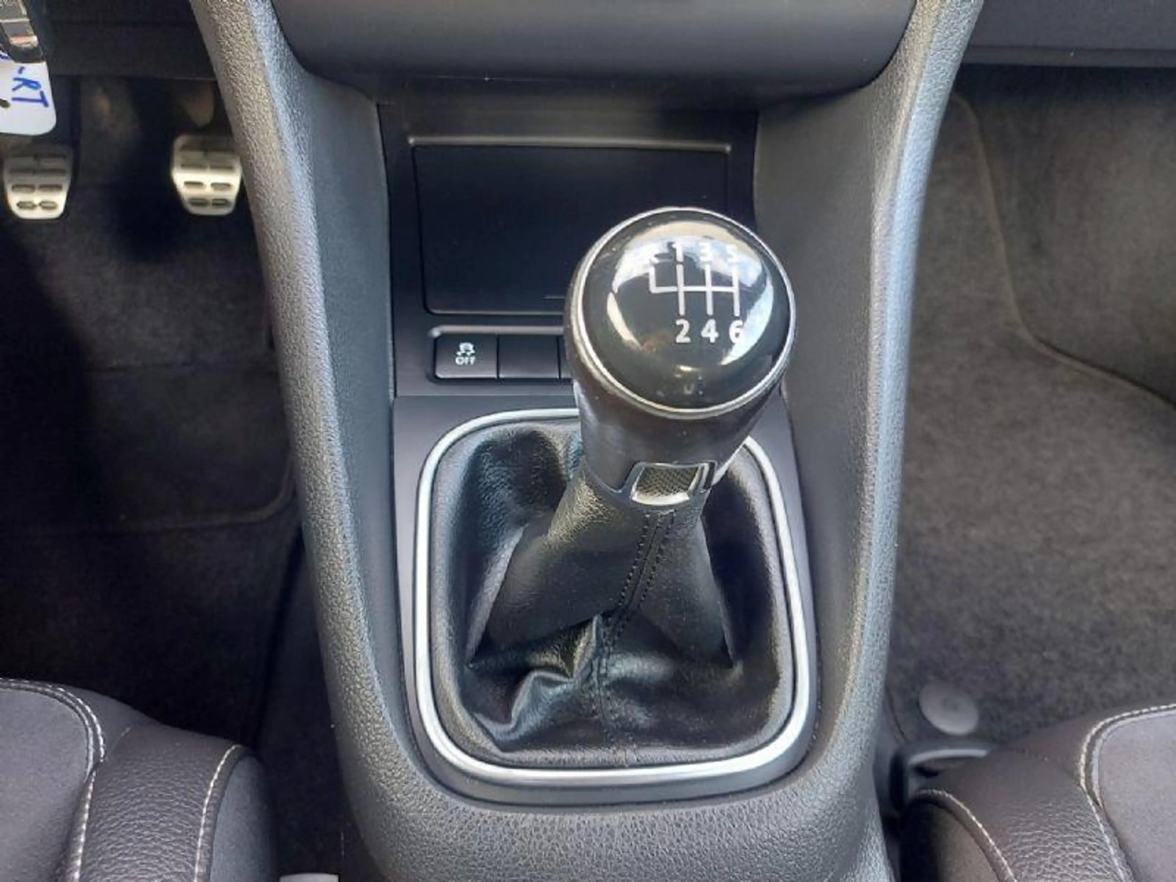 Volkswagen Golf Cabriolet 1.4 TSI, airco,navigatie,stoelverwarming,parkeerse — photo 18