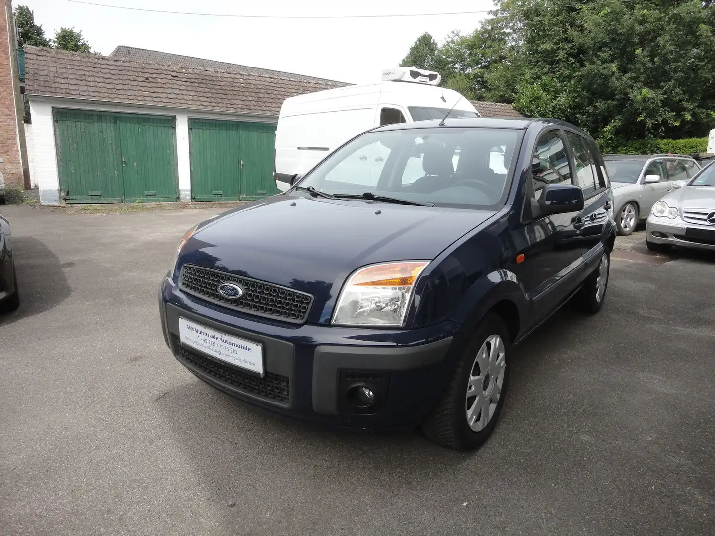 Ford Fusion Ambiente 1.Hd Klima ESP Allwetter ZV TOP Azul - 1