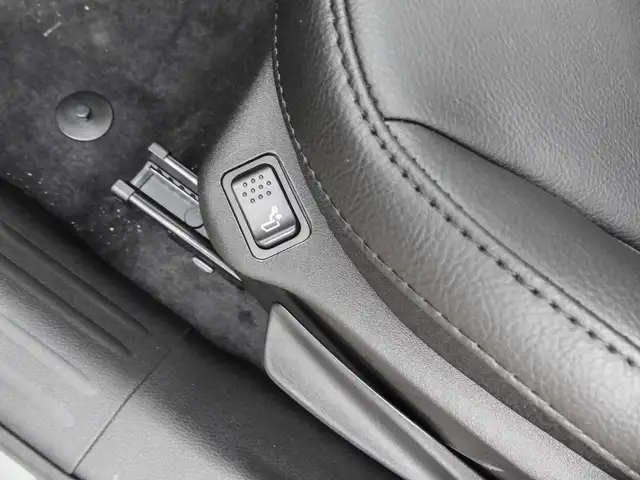 Jeep Compass view 13