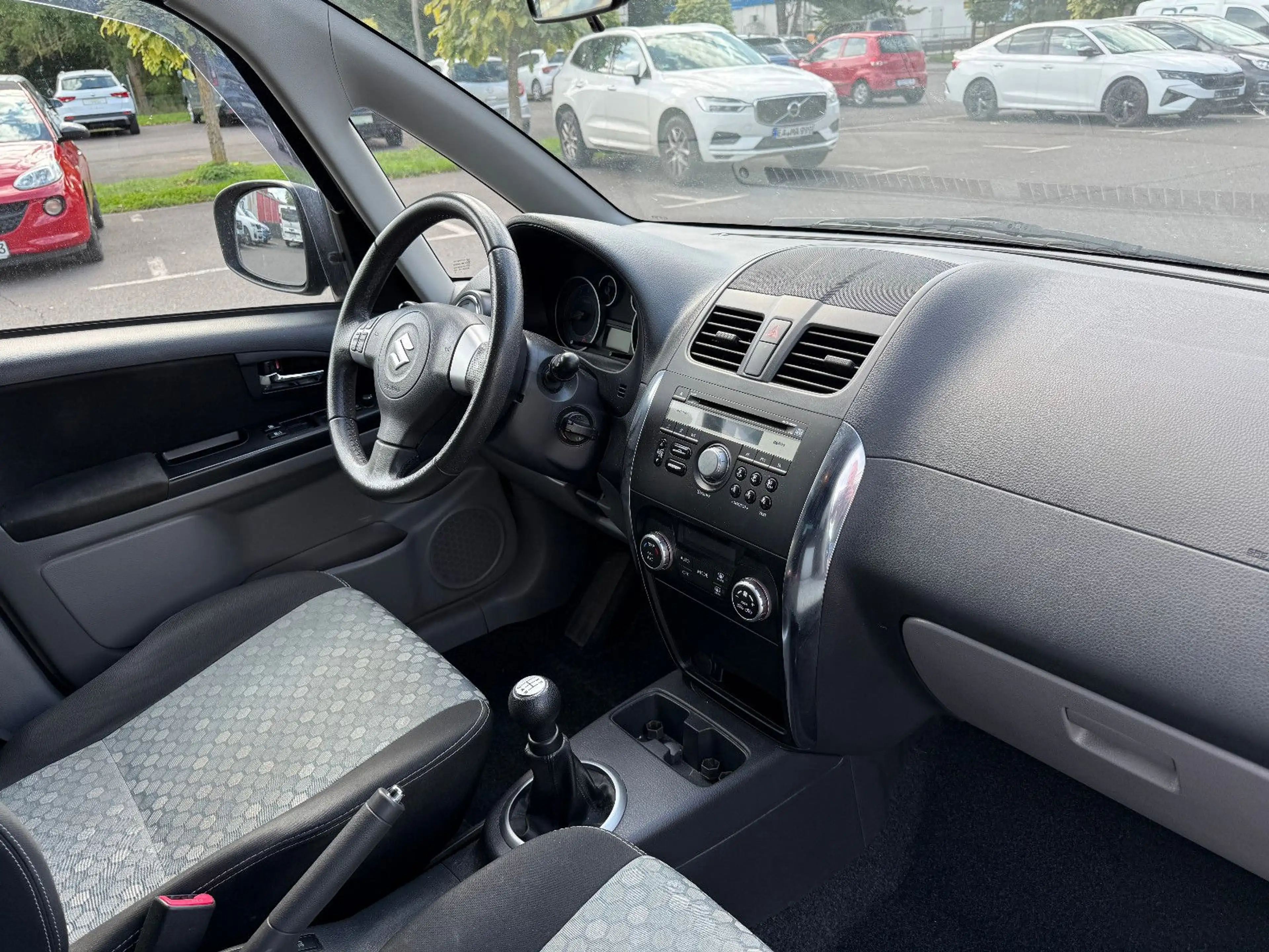 Suzuki SX4 Style 4x4+Klimaauto+SHZ+Temp+ZV+LM+ — photo 2