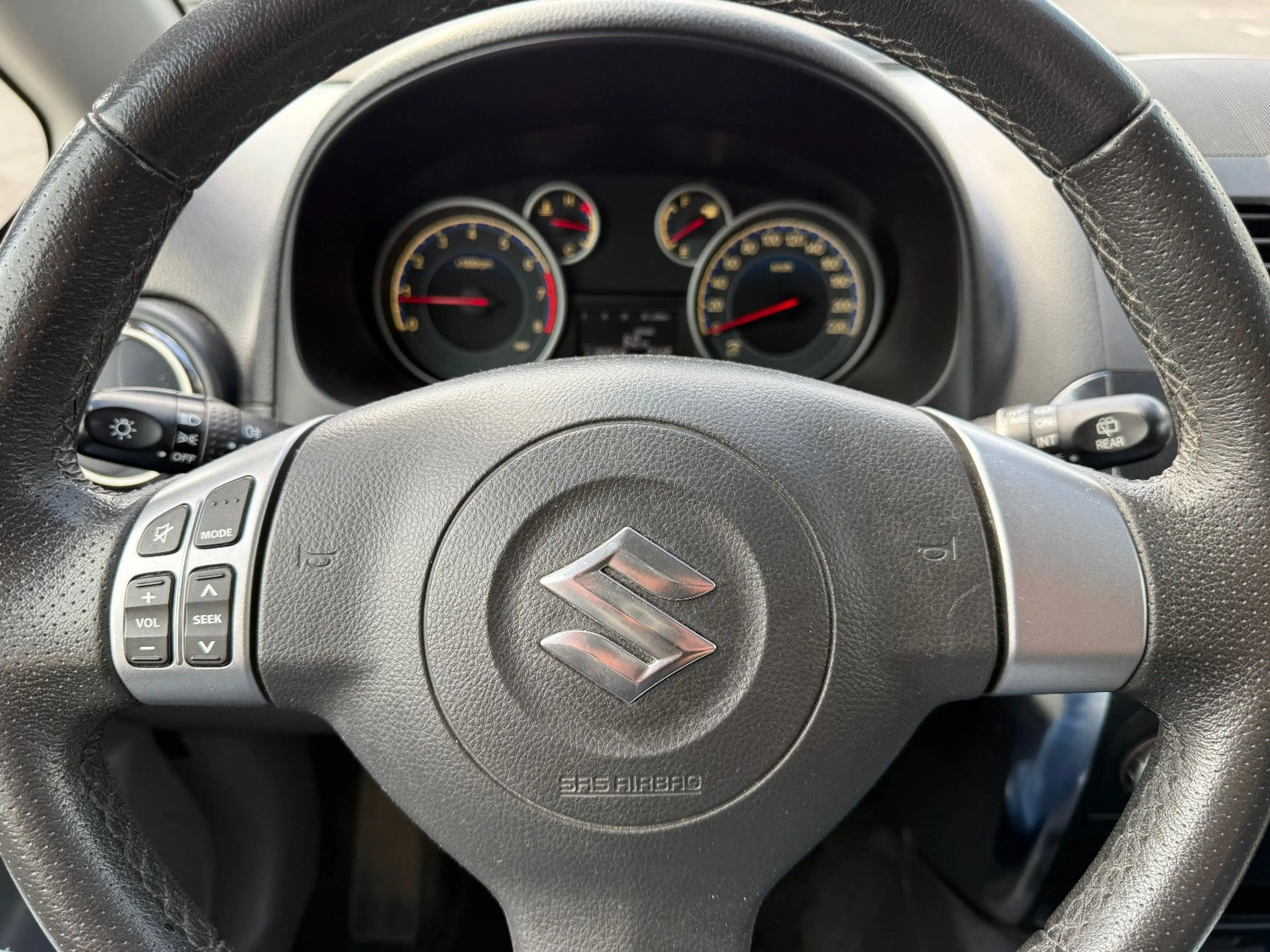 Suzuki SX4 Style 4x4+Klimaauto+SHZ+Temp+ZV+LM+ — photo 14