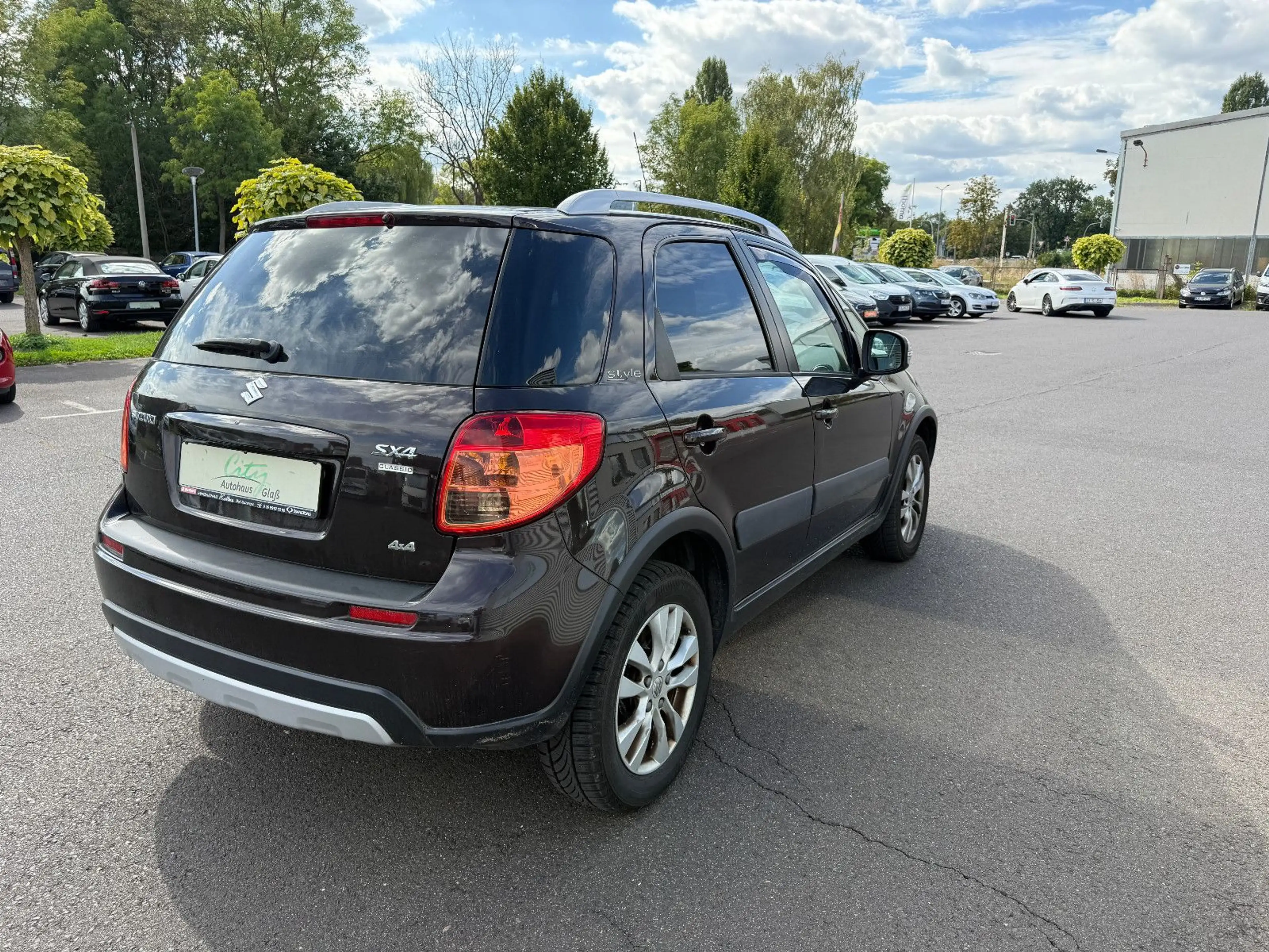Suzuki SX4 Style 4x4+Klimaauto+SHZ+Temp+ZV+LM+ — photo 9