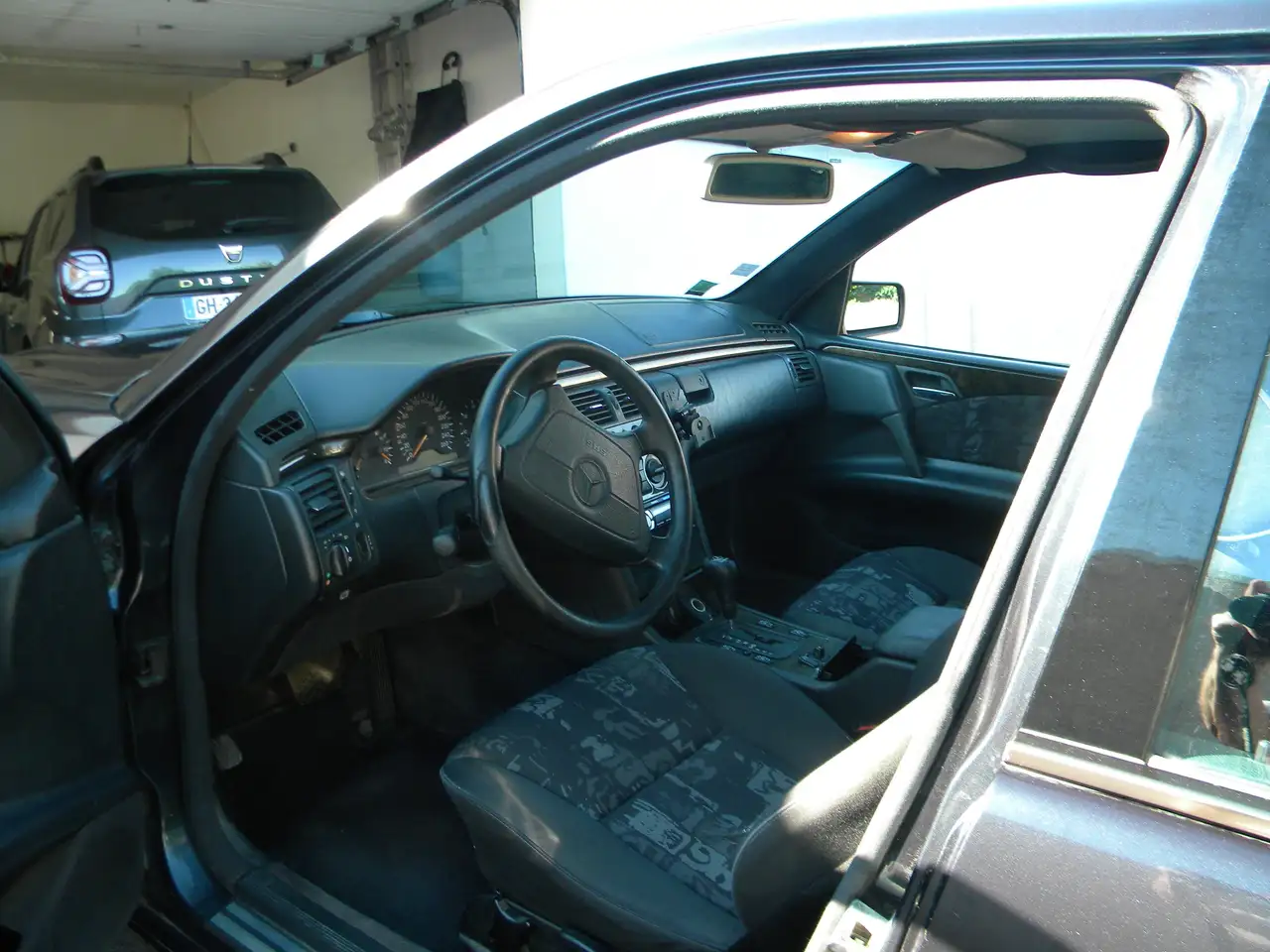Mercedes-Benz 300 DT Airbag SportLine A, foto 6