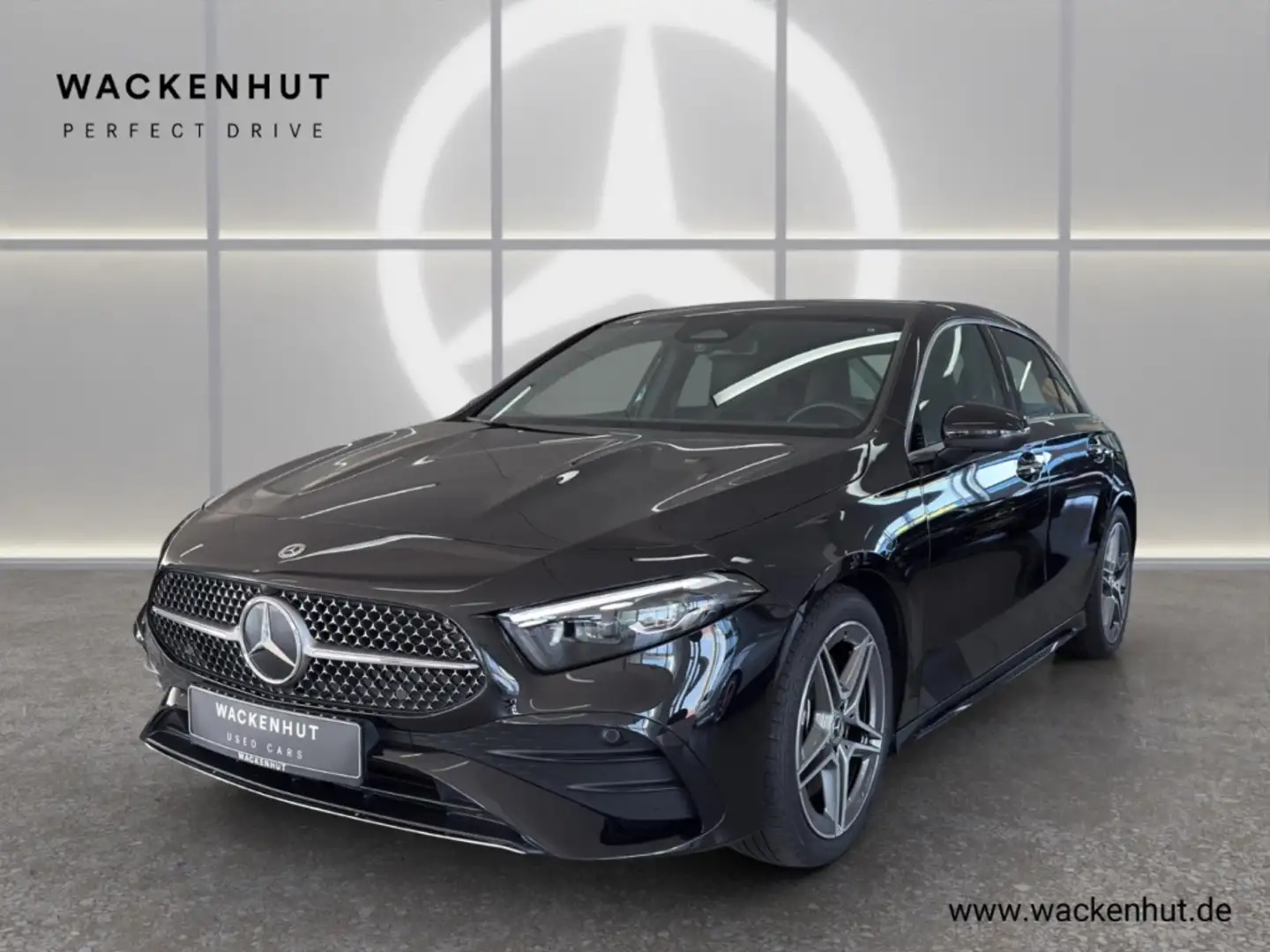 Mercedes-Benz A 250 4M AMG LINE ADVANCED AHK+RFK+BURMES+MULTIB Noir - 1