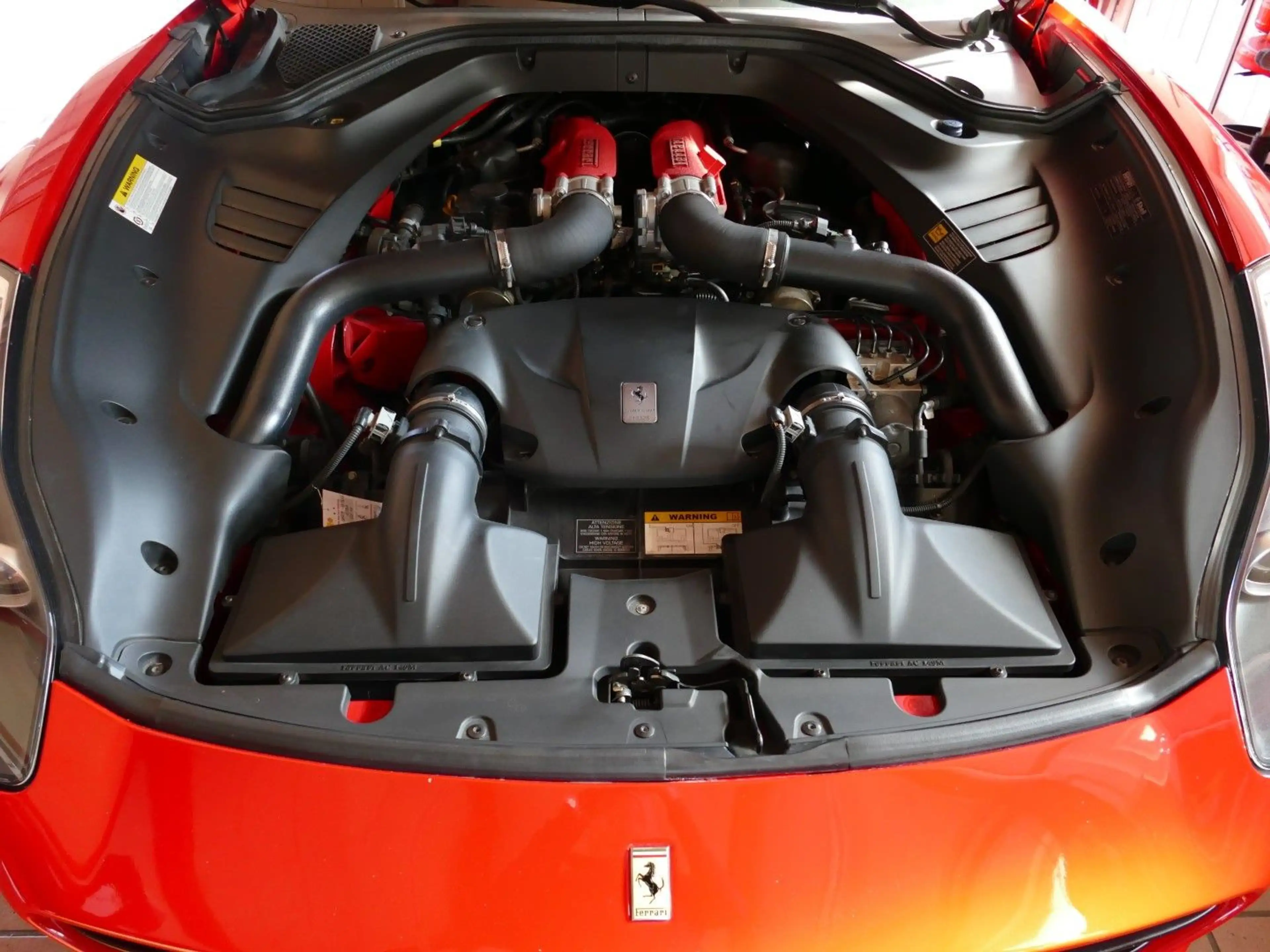 Ferrari California T * deutsch, 2.Hand, Mehrwertsteuer ! — photo 11