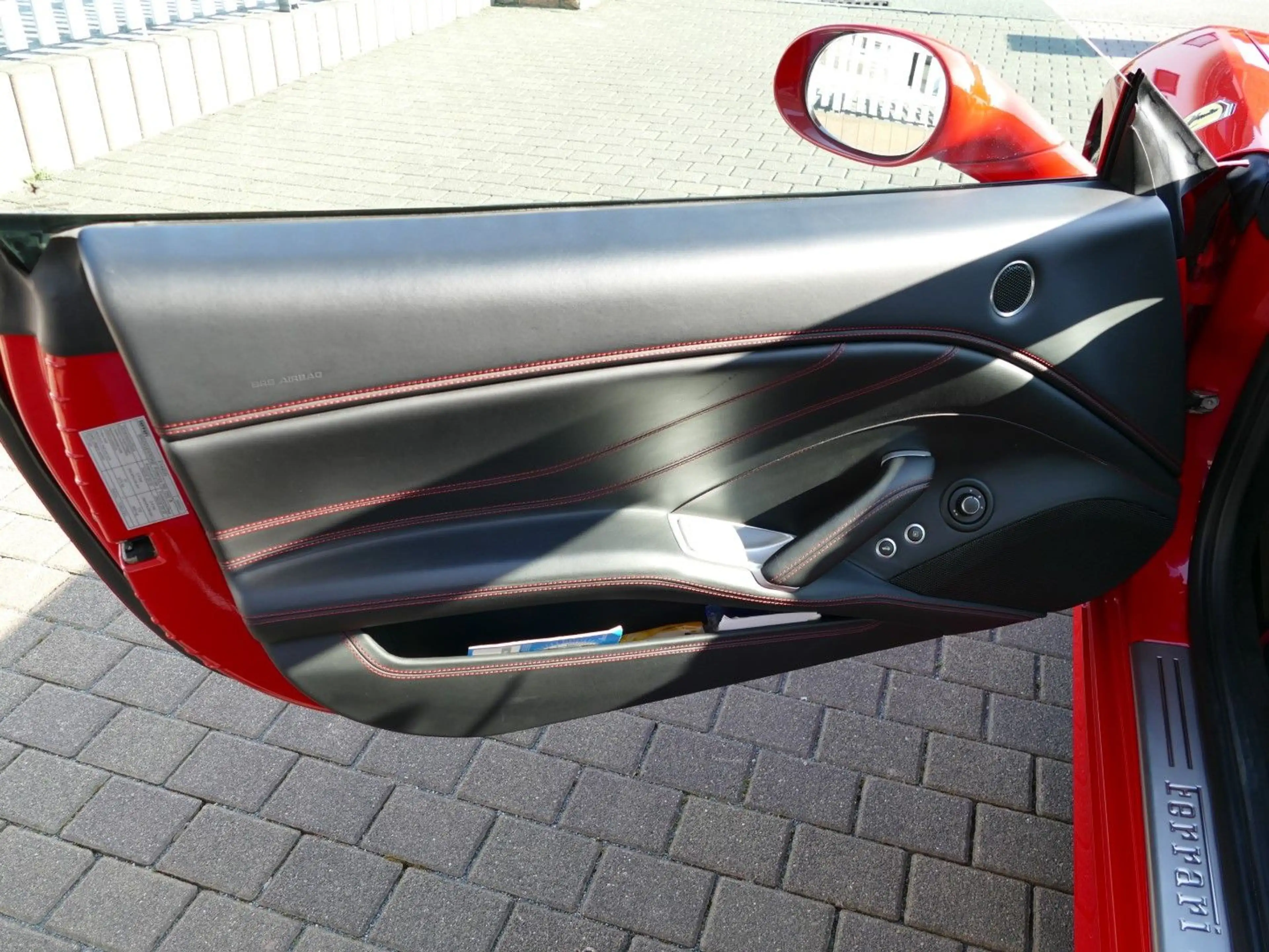 Ferrari California T * deutsch, 2.Hand, Mehrwertsteuer ! — photo 14