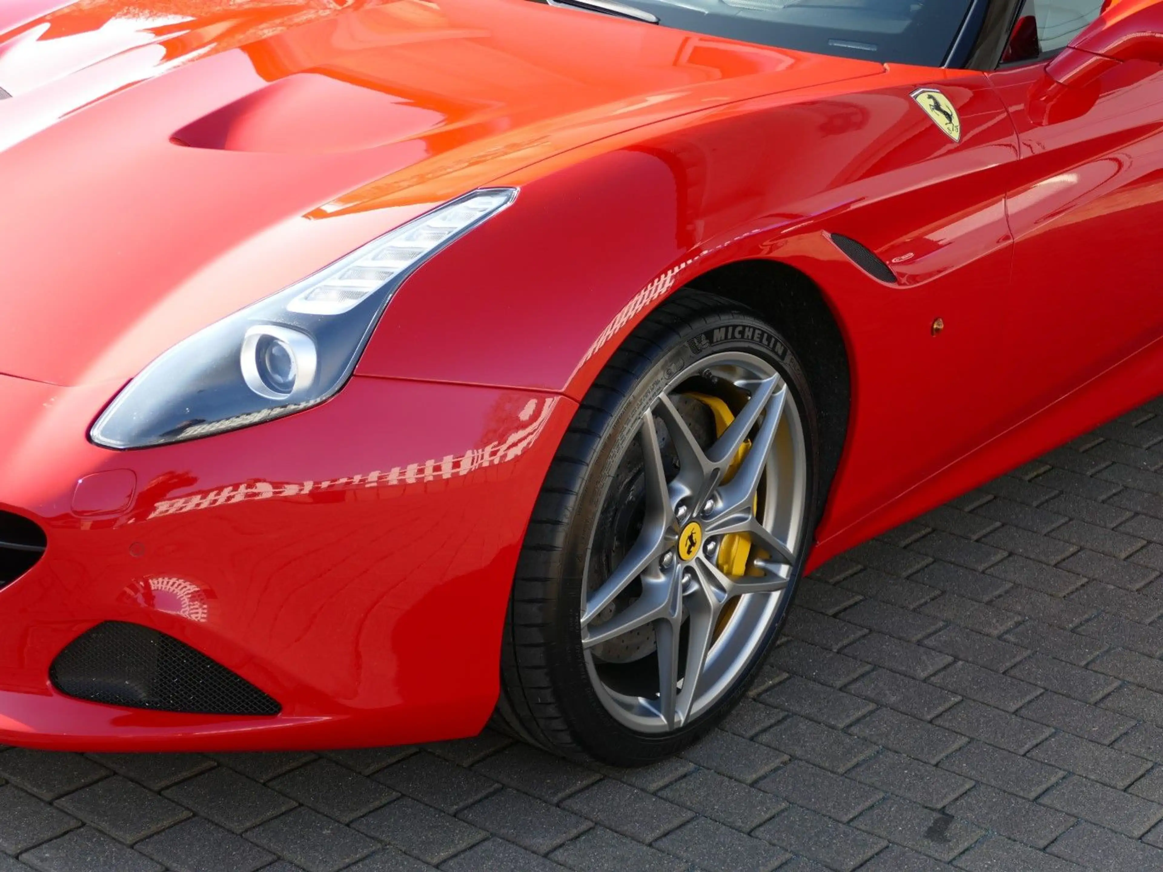 Ferrari California T * deutsch, 2.Hand, Mehrwertsteuer ! — photo 9