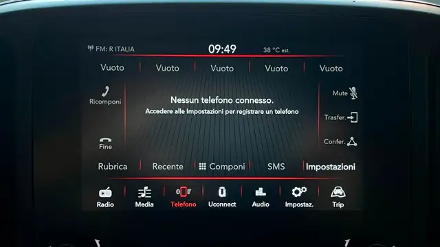 Fiat 500L view 13