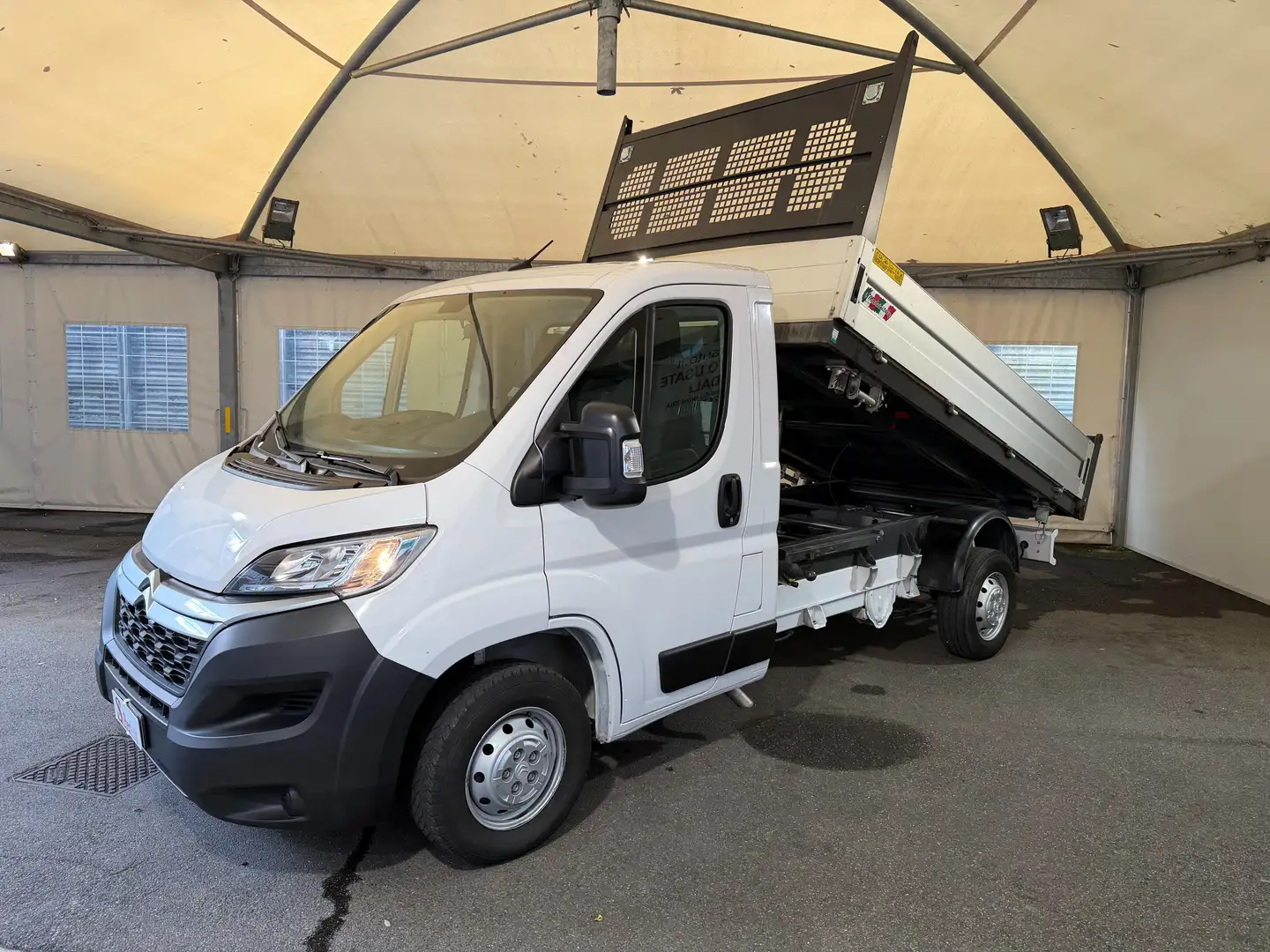 Citroen Jumper 35 L2 2.2 bluehdi 140cv S&S RIBALTABILE TRILATERALE Bianco - 1