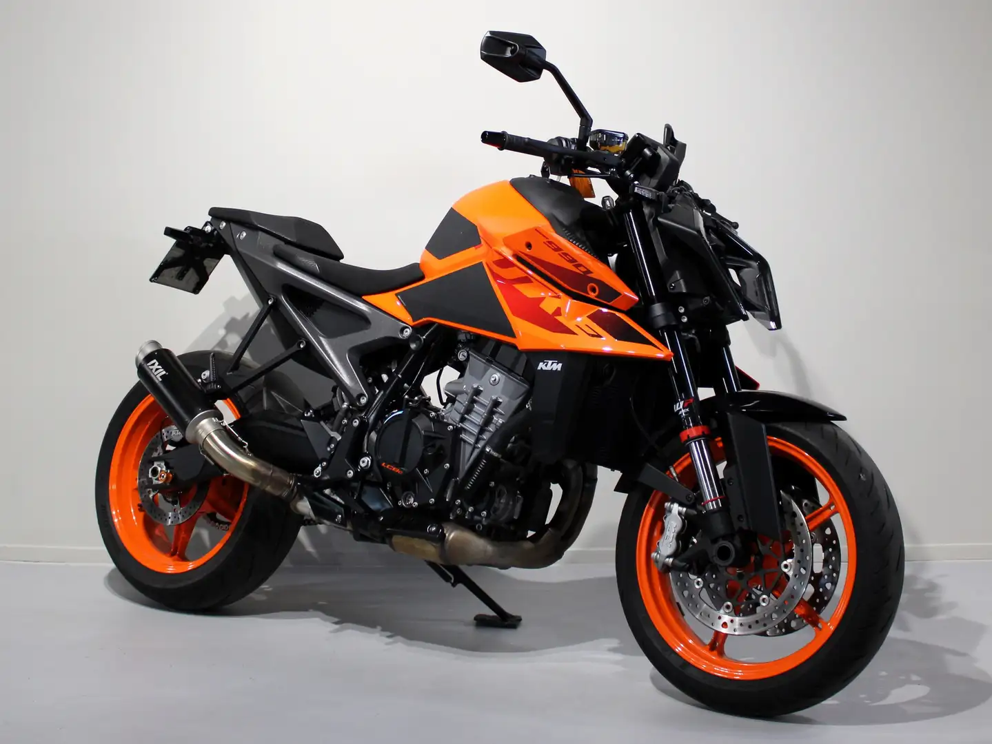 KTM 990 Duke - 2