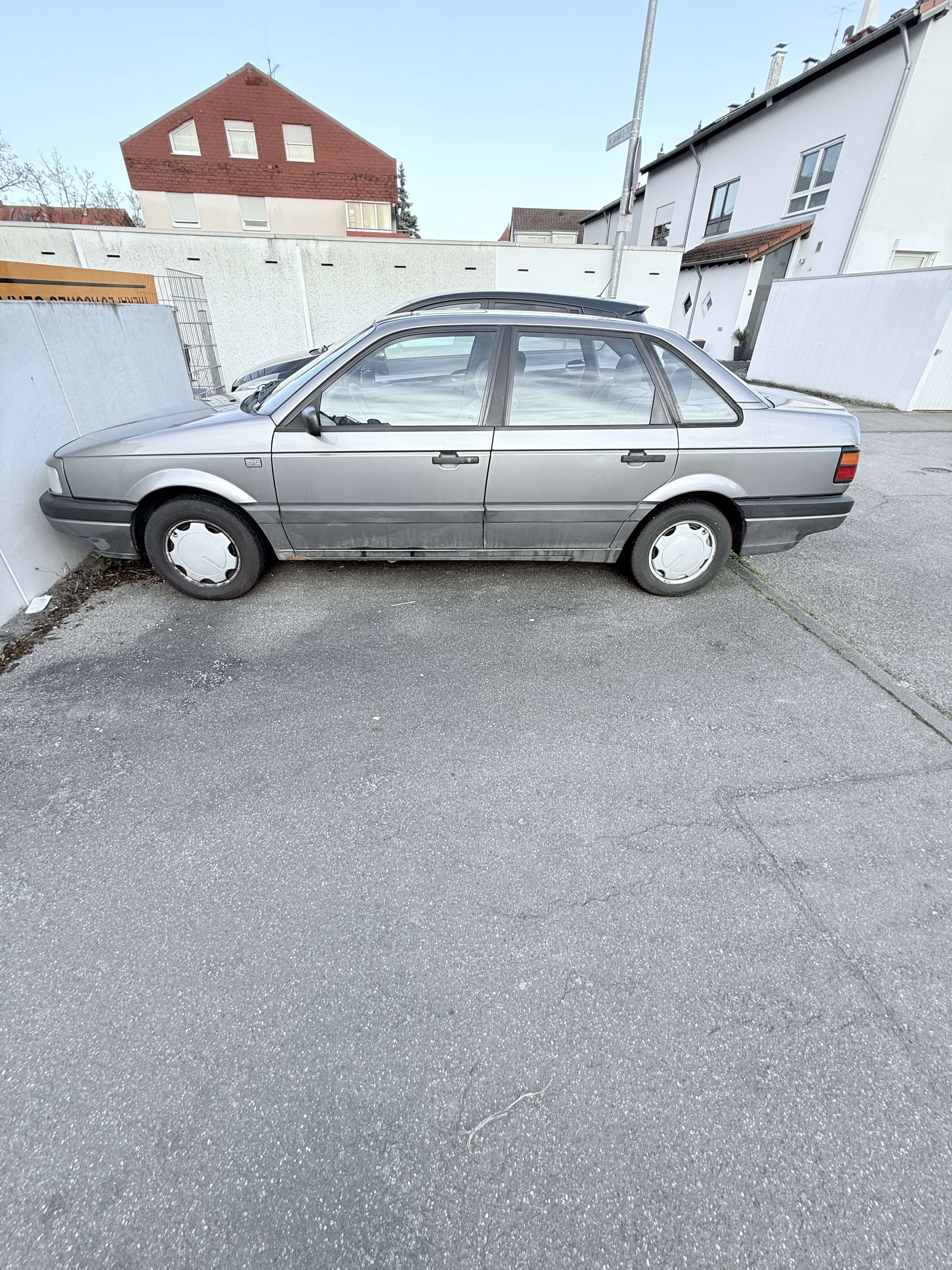 Second hand Volkswagen Passat 1.8