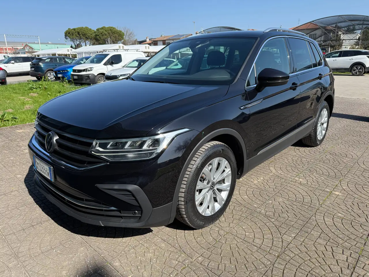 Volkswagen Tiguan 2.0 tdi Life 150cv dsg PREZZO REALE 116880km — photo 1 of 26