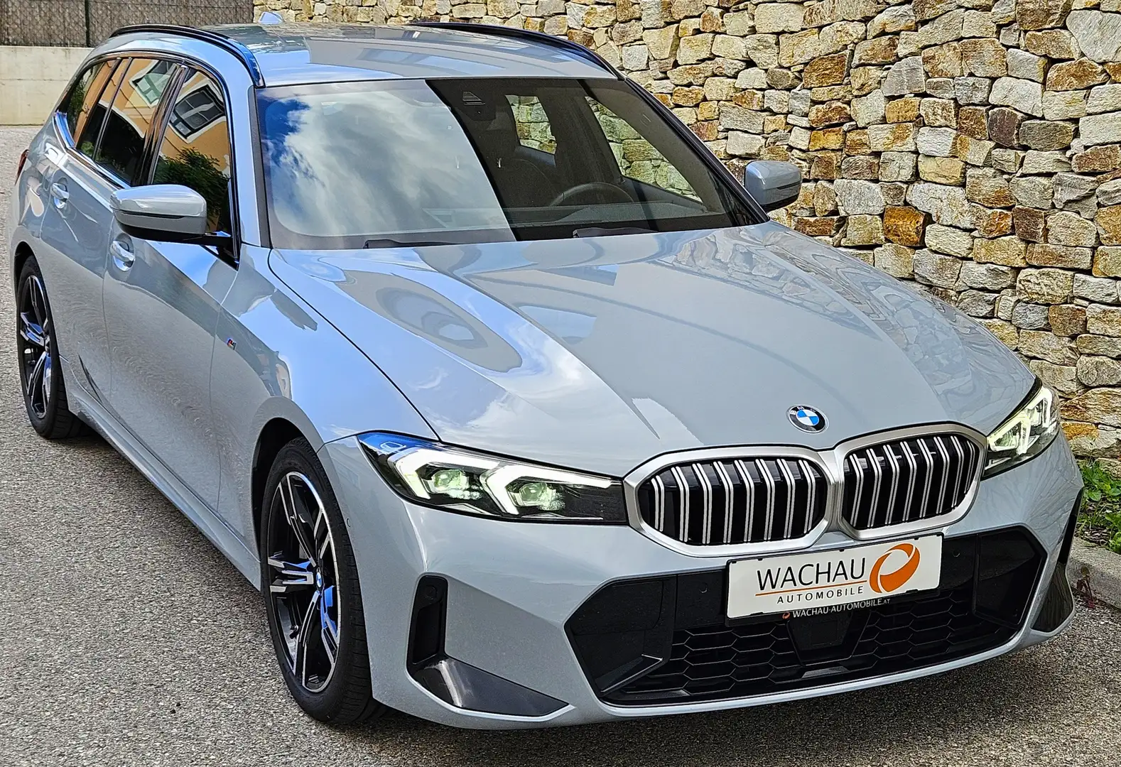 BMW 330 *i Touring G21*M-Paket*ACC*NP: 70.354* Gris - 2