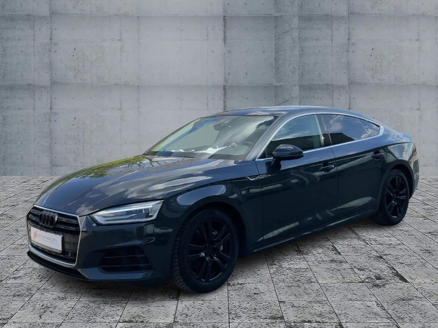 Audi A5 40 TDI S-TR XENON+NAVI+AHK+PANO+SHZ siva - 2