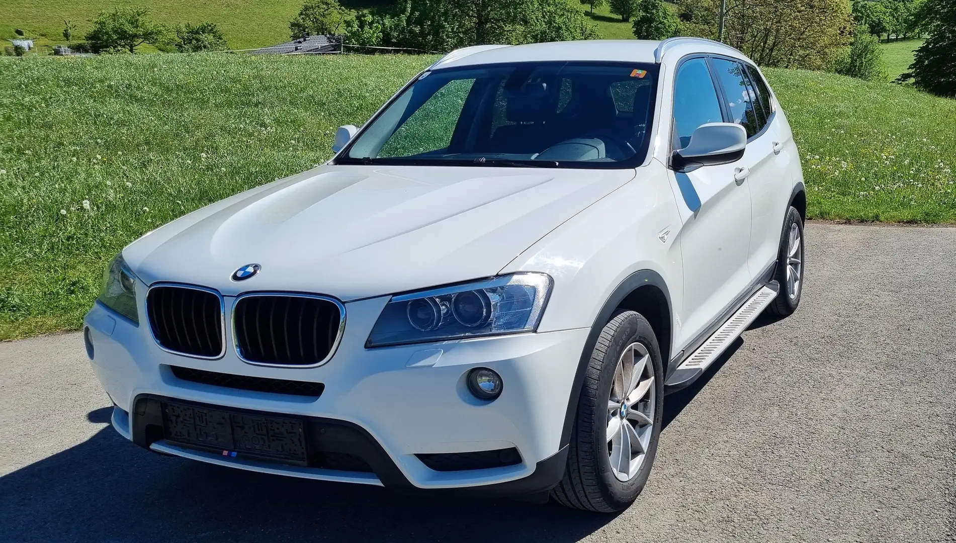 BMW X3 xDrive20d Österreich-Paket Aut. Weiß - 1