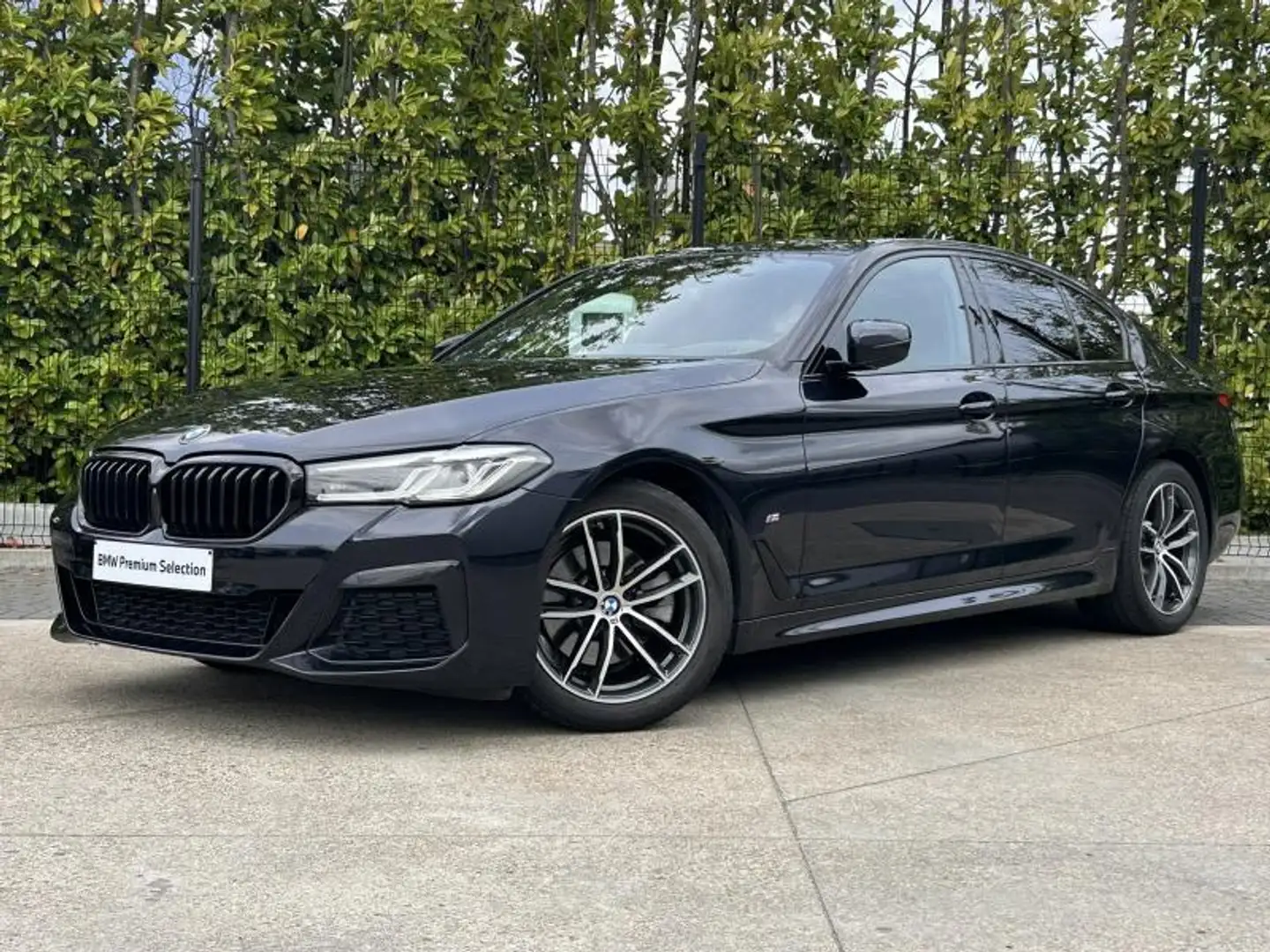 BMW 520 Berline Noir - 1