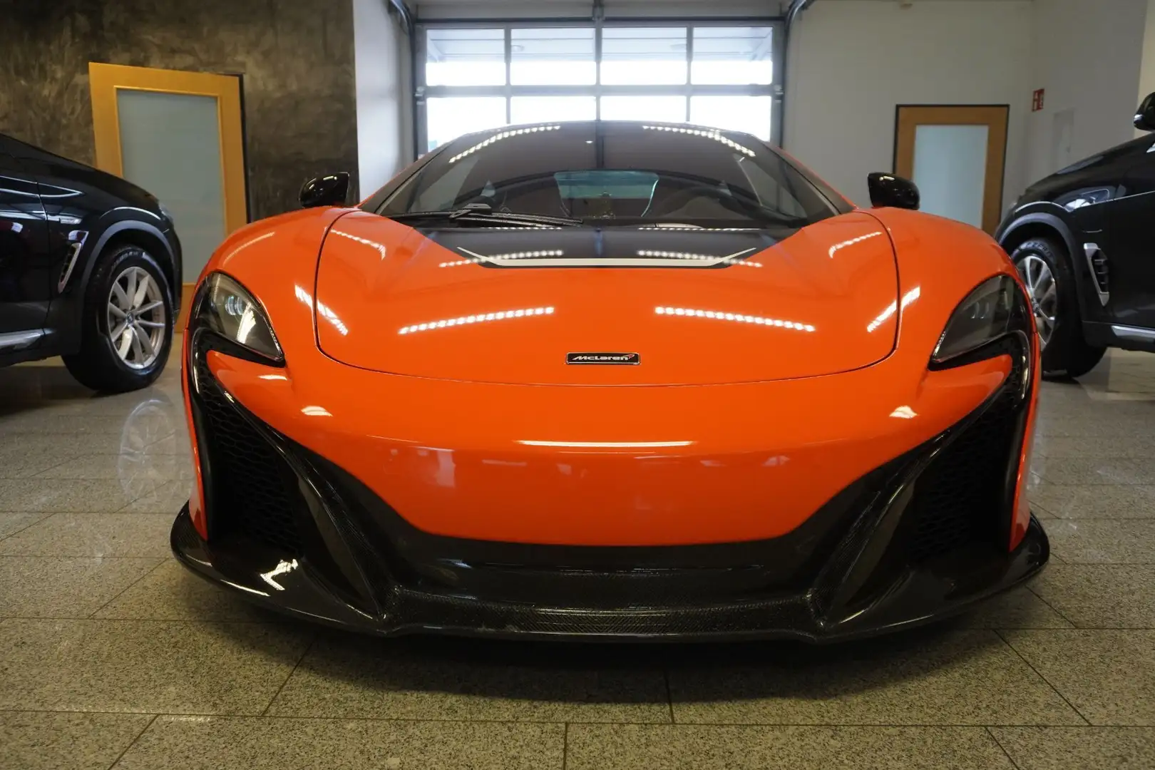 McLaren Sonstige Coupé Carbon/Keramik/Lift Orange - 2
