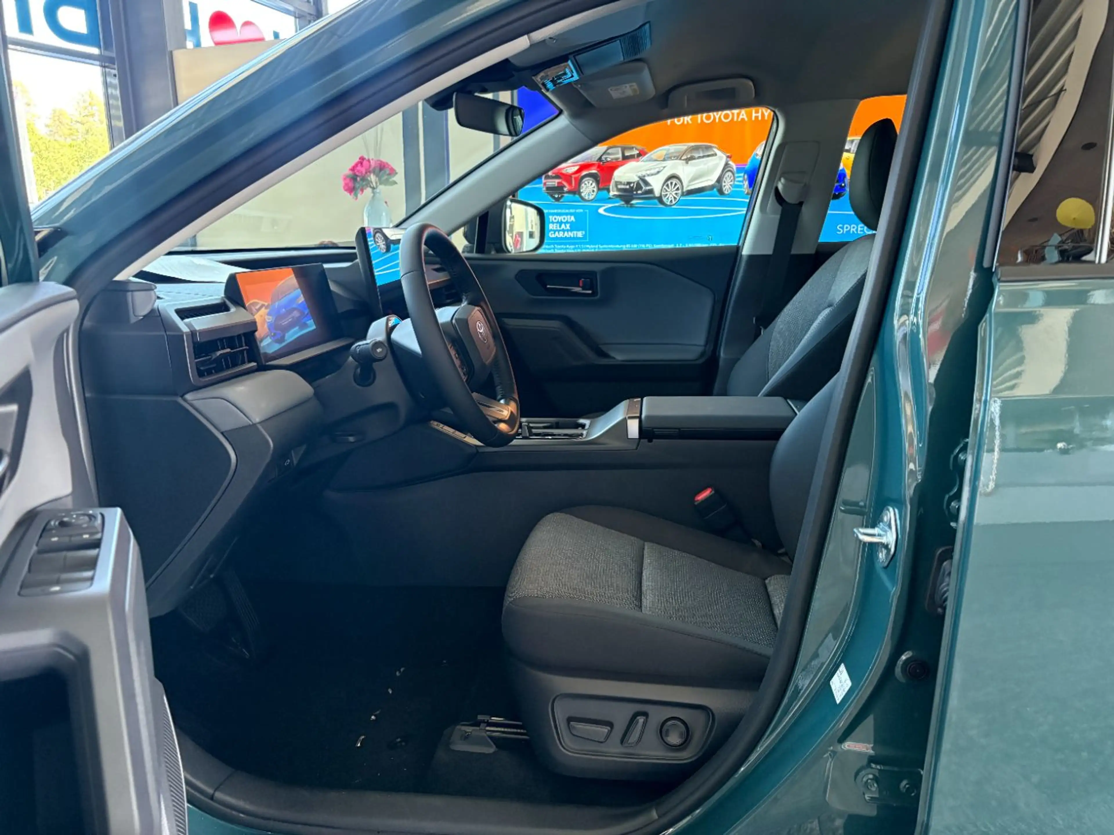 Toyota RAV 4 2.5 Hybrid Teamplayer AWD DER NEUE — photo 5