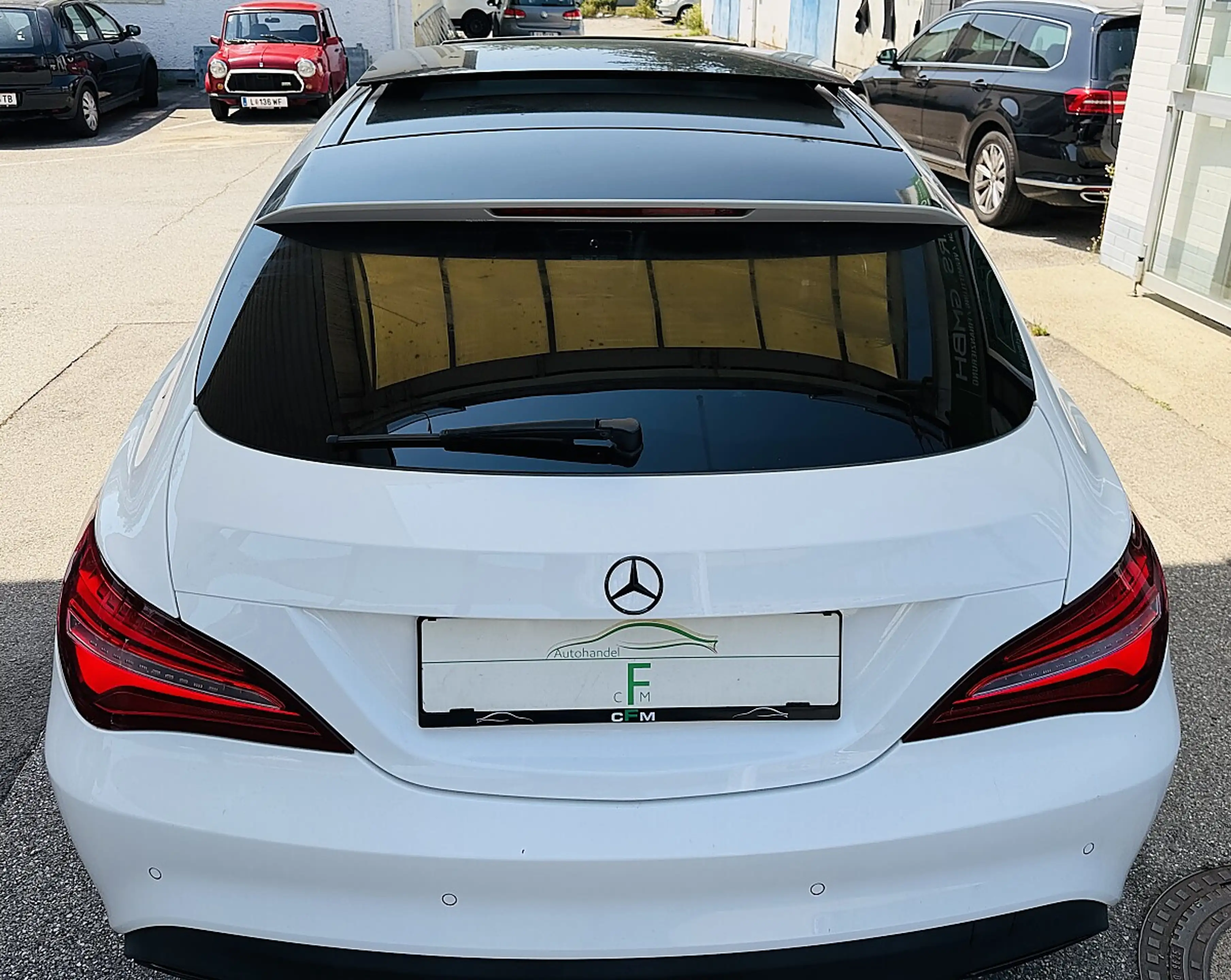 Mercedes-Benz CLA 220 CDI Urban — photo 4
